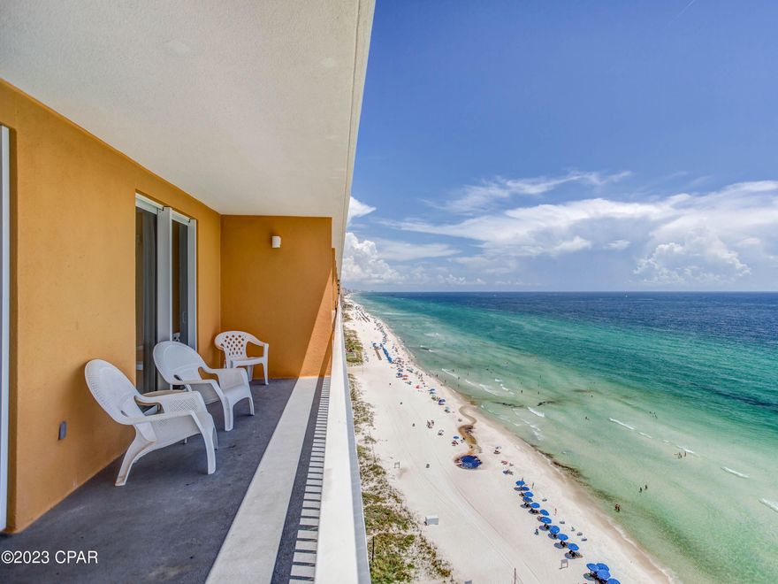 A low floor well maintained 2 BR / 2 BA condo at Splash Resort. Splash is one of the most sought after rental buildings on the west end of Panama City Beach.
