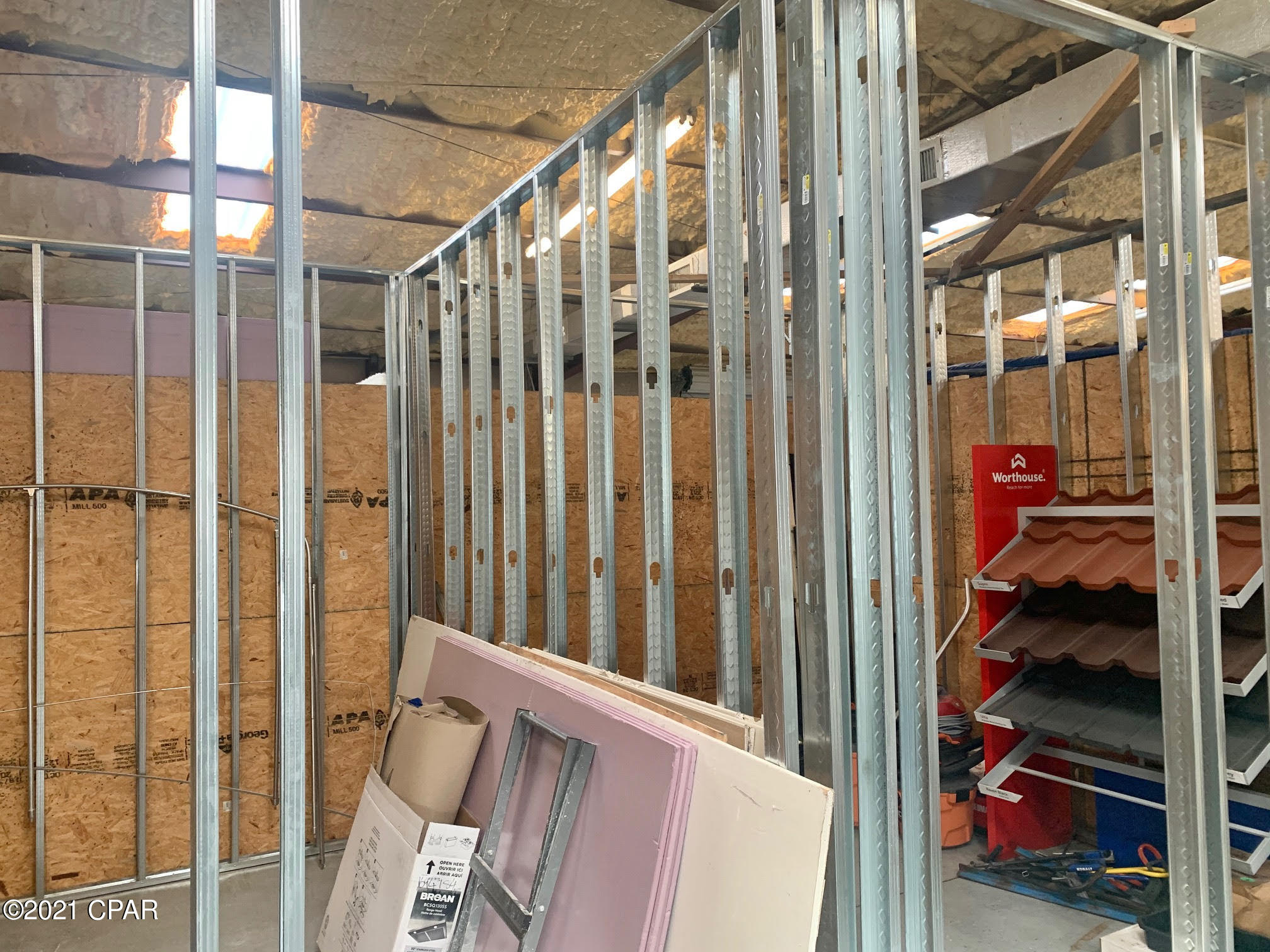 No Named Subdivision - Commercial Lease