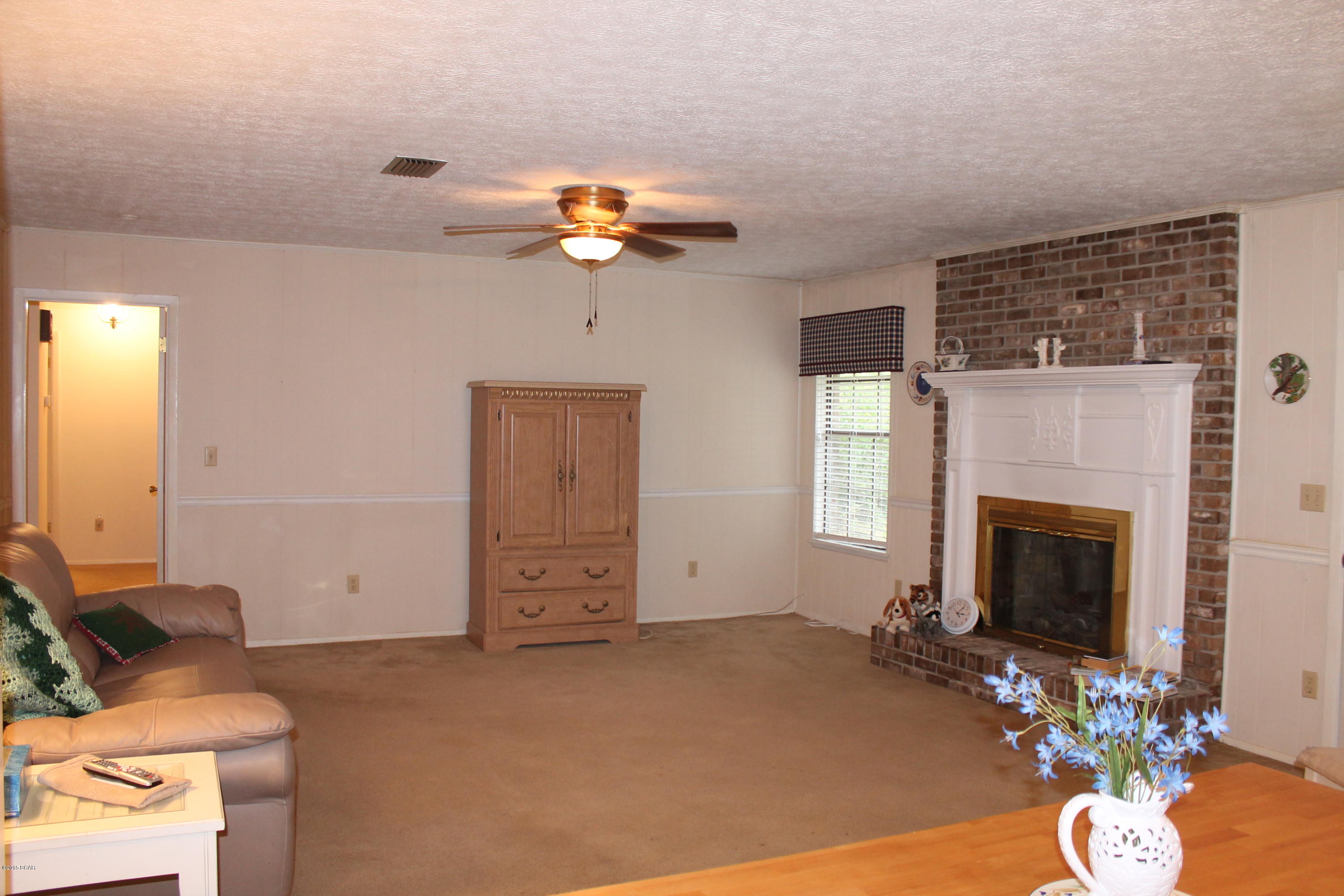 College Point 1st Add - Residential