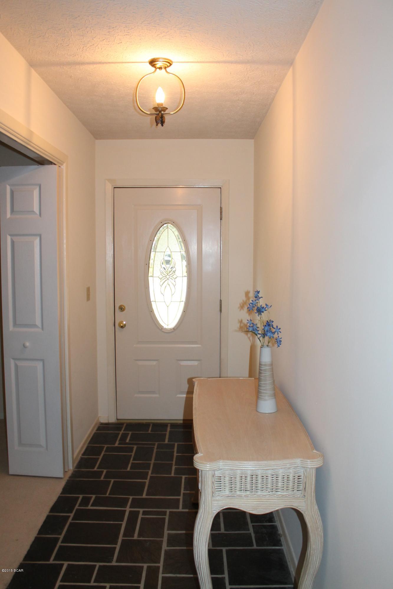 College Point 1st Add - Residential