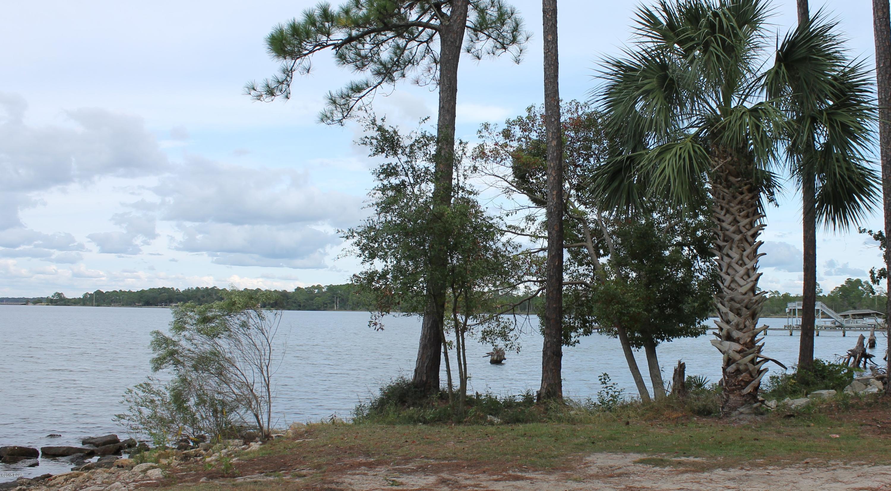 College Point 1st Add - Residential