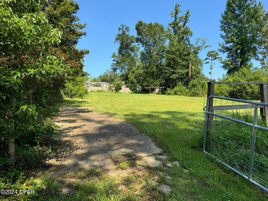 This price includes two lots! The property ID on the second lot is 	
1-33-4N-6W-0000-00313-0600 listed at .4 acres and the Pine Ave lot is listed at .29 acres. Both are included at this purchase price. .69 acres in total! This lot is ready for your new home! Chattahoochee is a growing and beautiful community! Go show or just drive by and see the potential!! Acreage is MOL