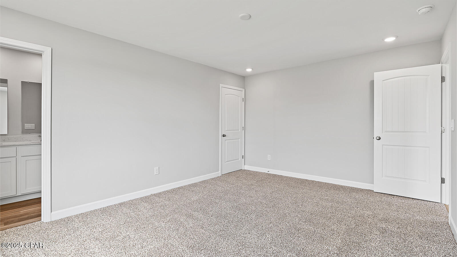 Colonial Landing - Residential