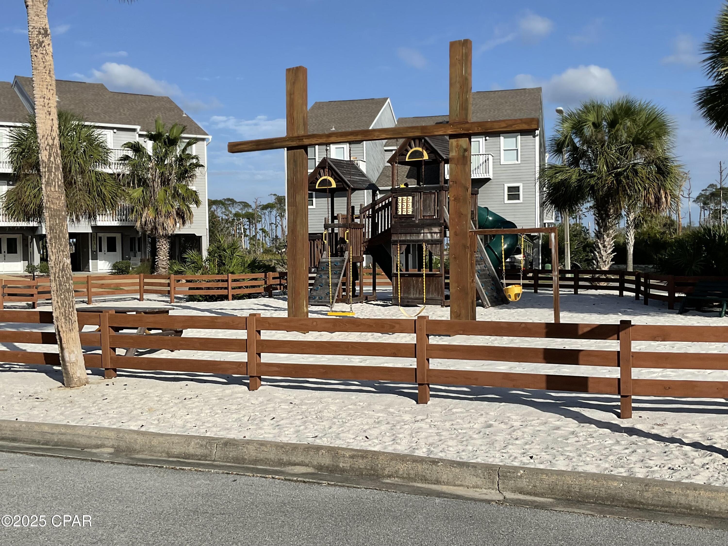 Barrier Dunes - Residential