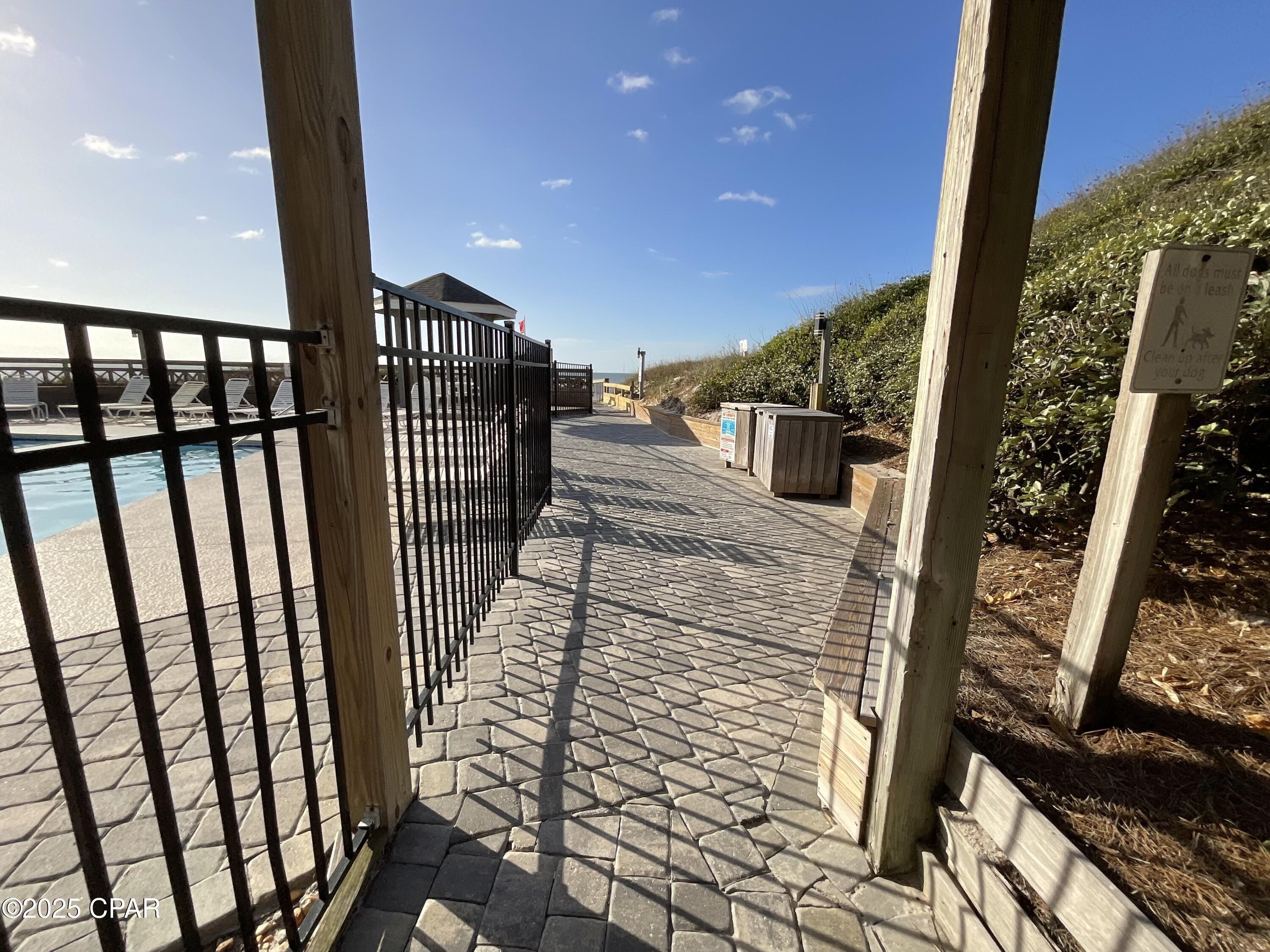 Barrier Dunes - Residential