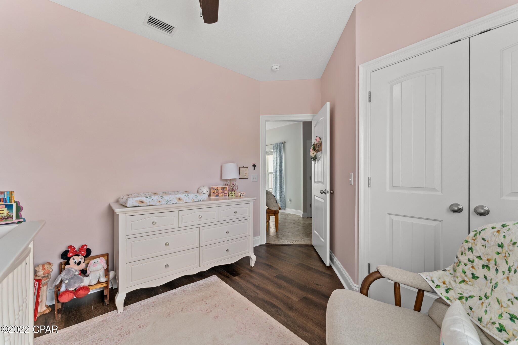 Indian Bluff Estates - Residential