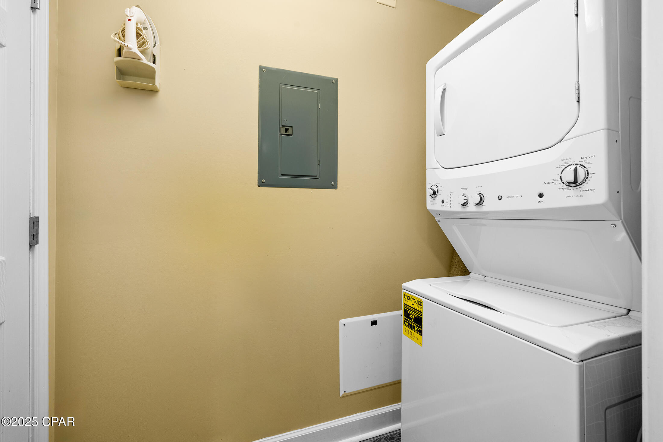 Splash Condo - Residential