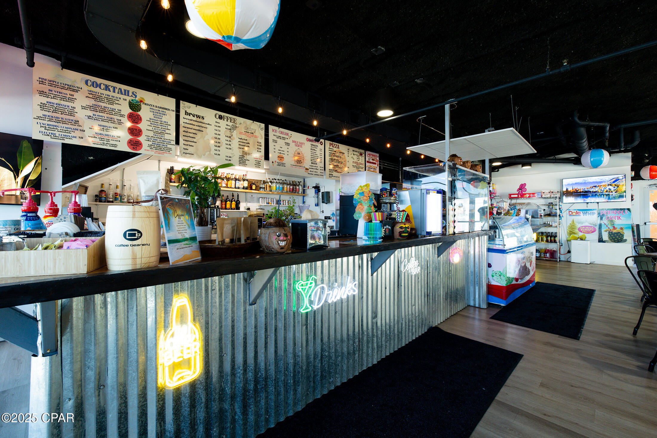 Splash Condo - Residential