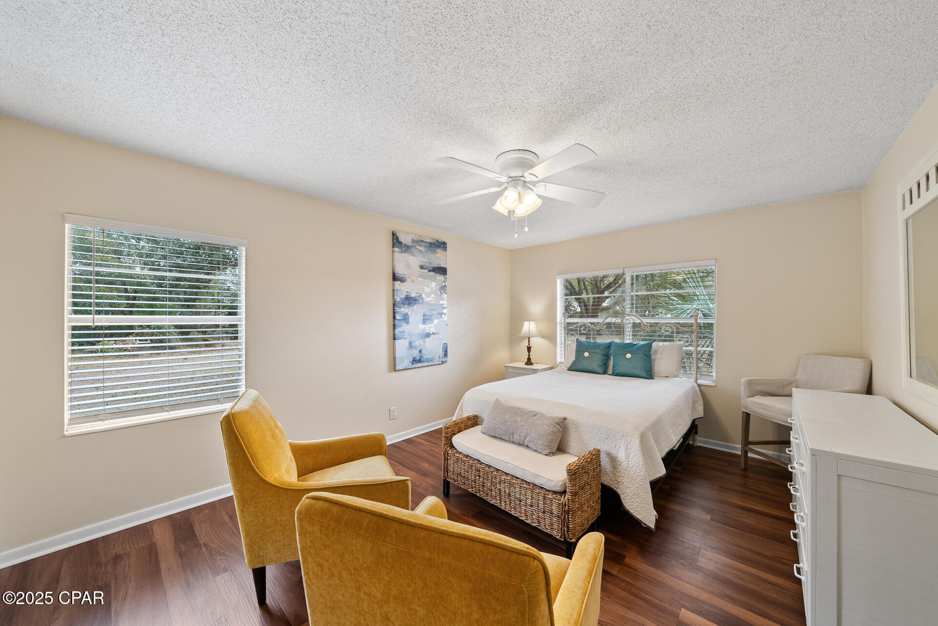 Santa Monica Beach - Residential