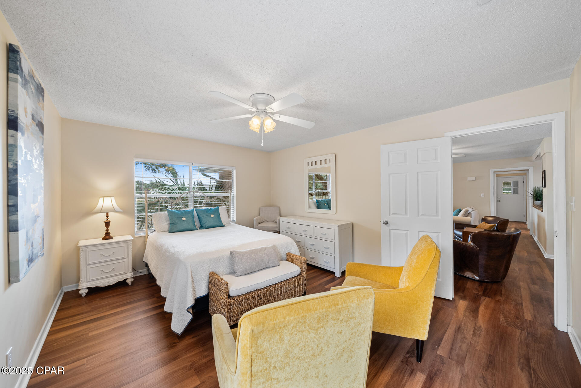 Santa Monica Beach - Residential