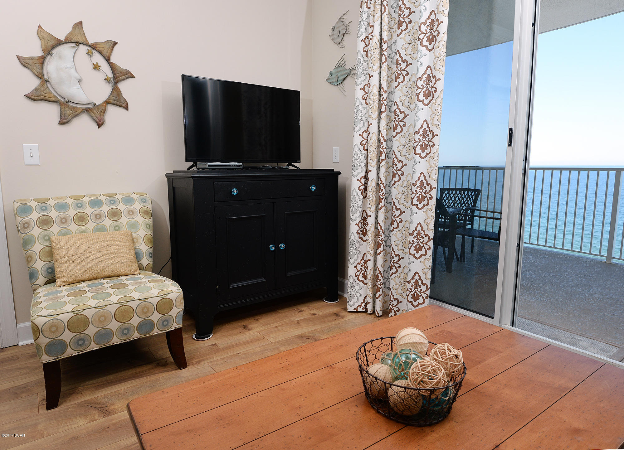 Emerald Isle - Residential