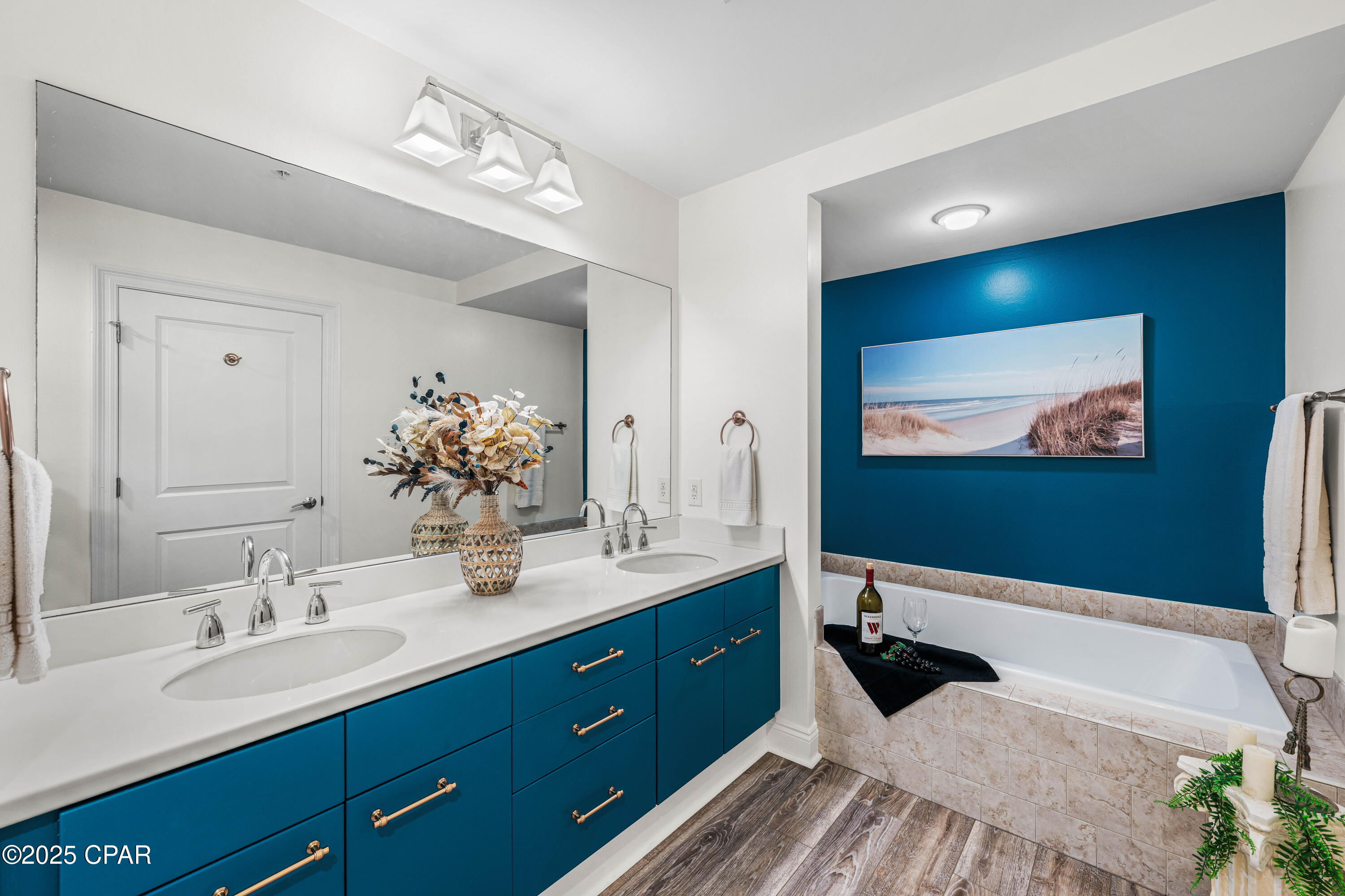 Marina Landing - Residential