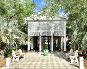 Carillon Beach - Land