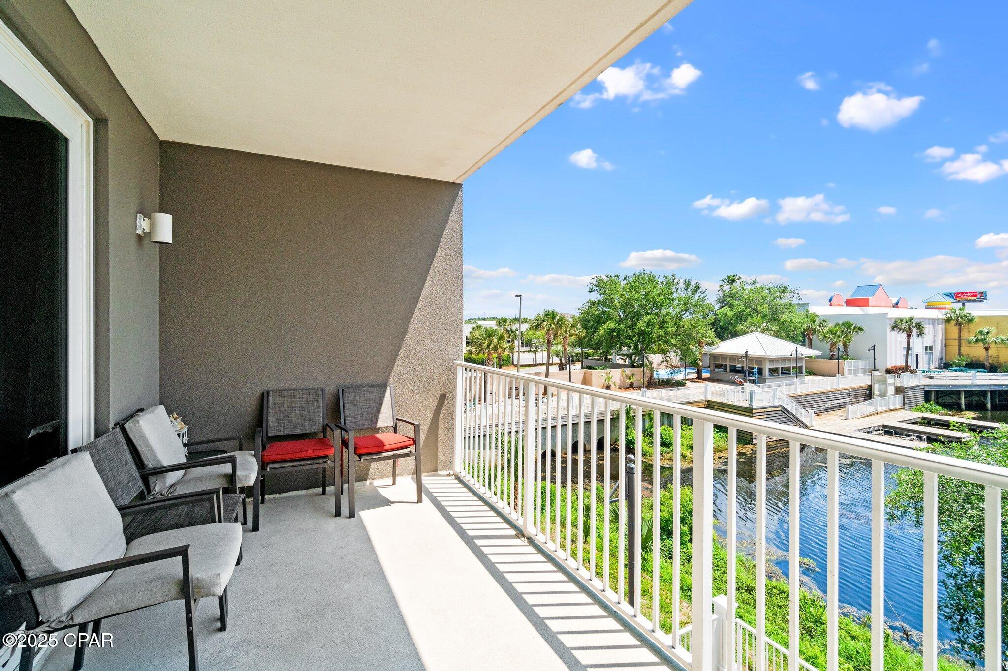 Laketown Wharf - Residential