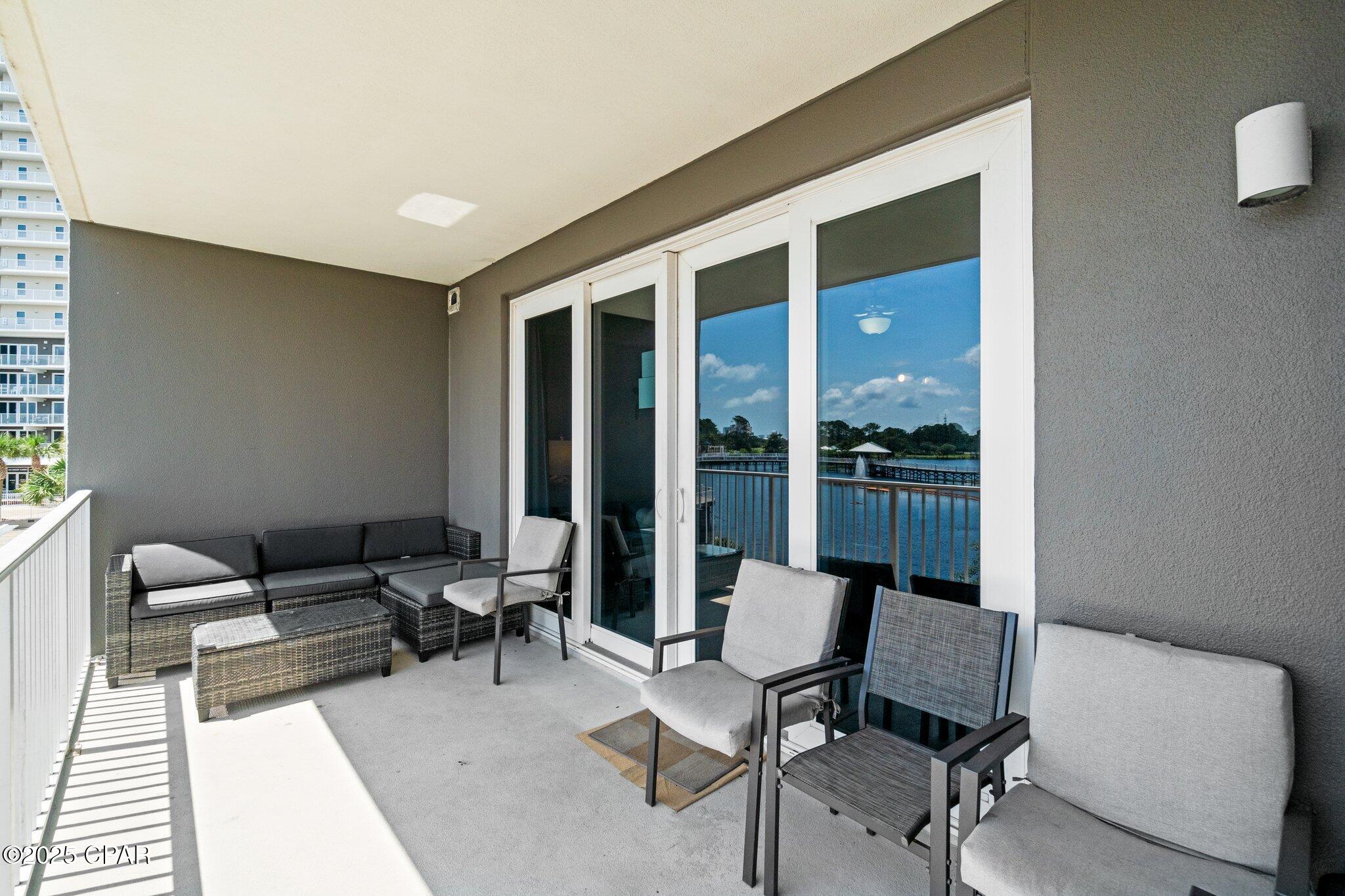 Laketown Wharf - Residential