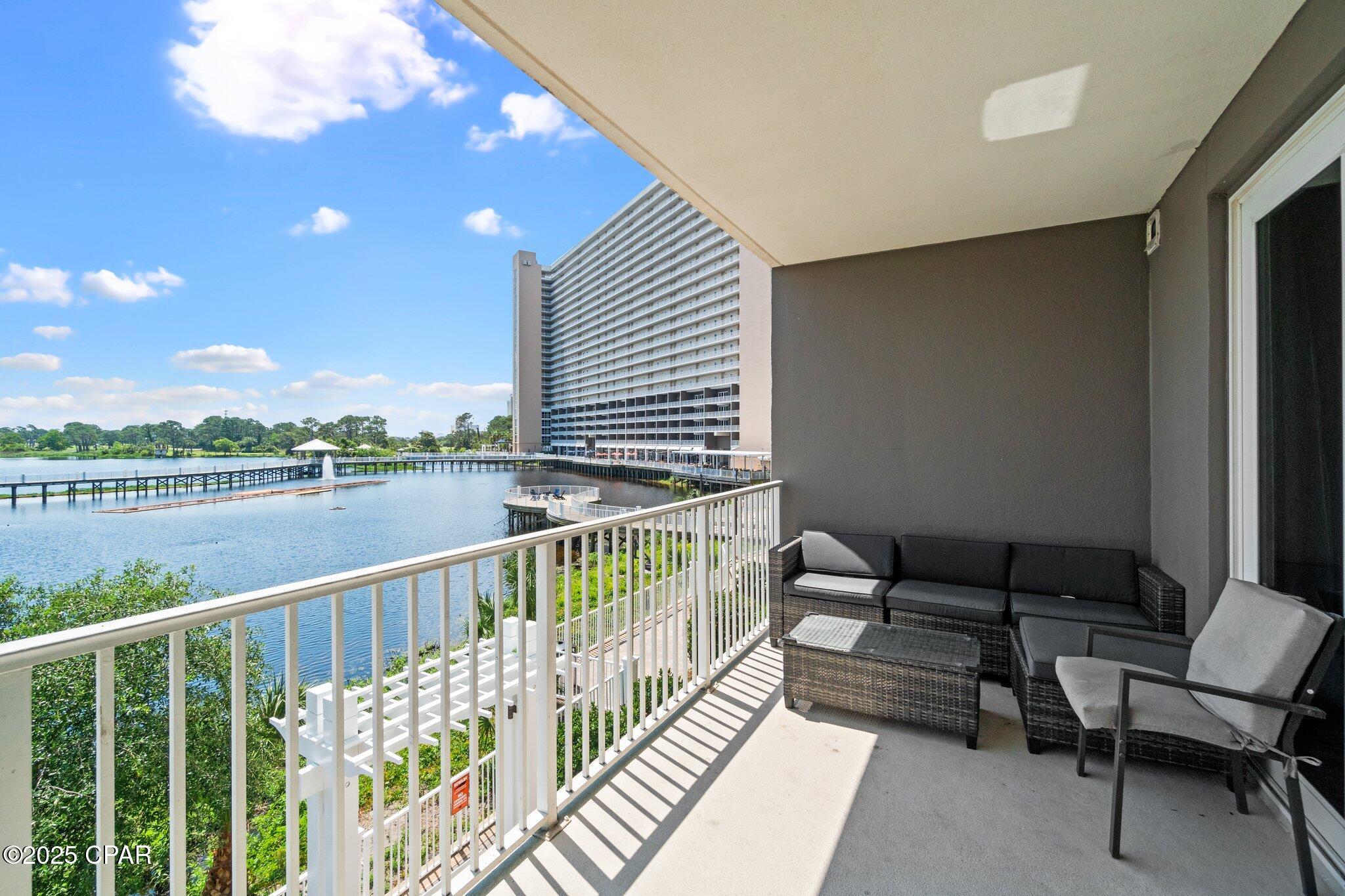 Laketown Wharf - Residential