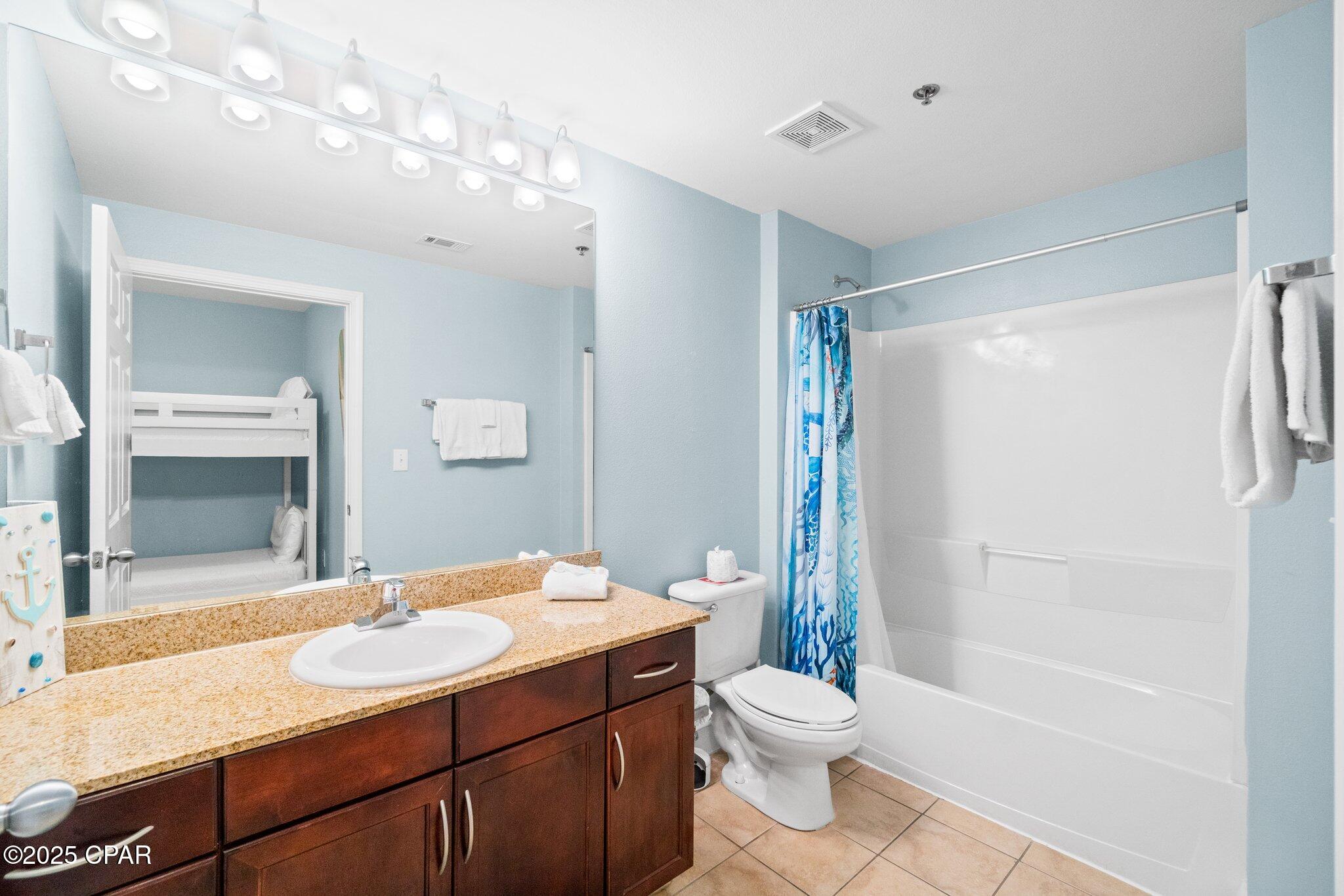 Laketown Wharf - Residential