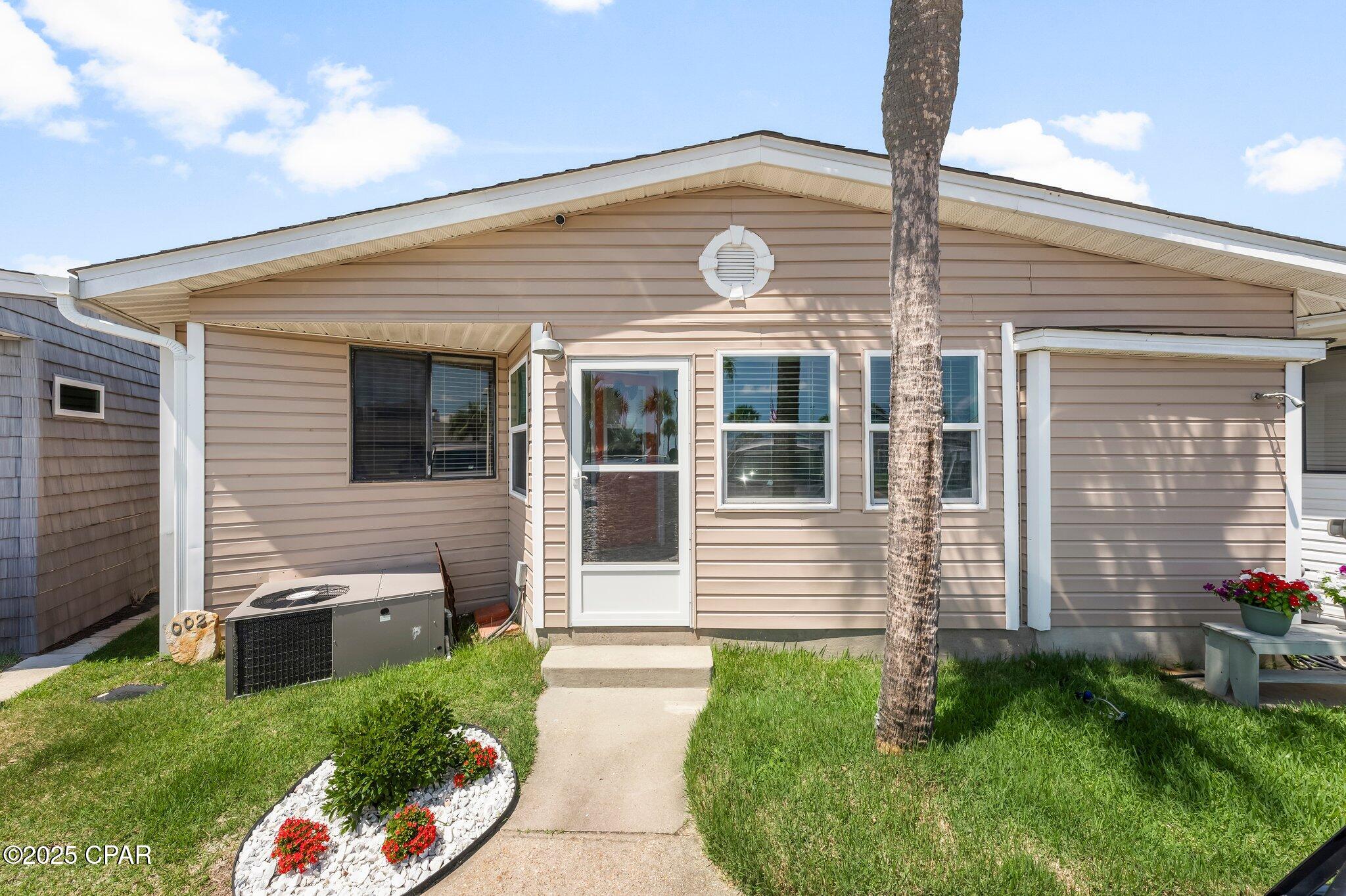 Venture Out Travel Trail - Residential