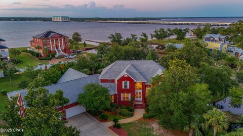 A home in Lynn Haven