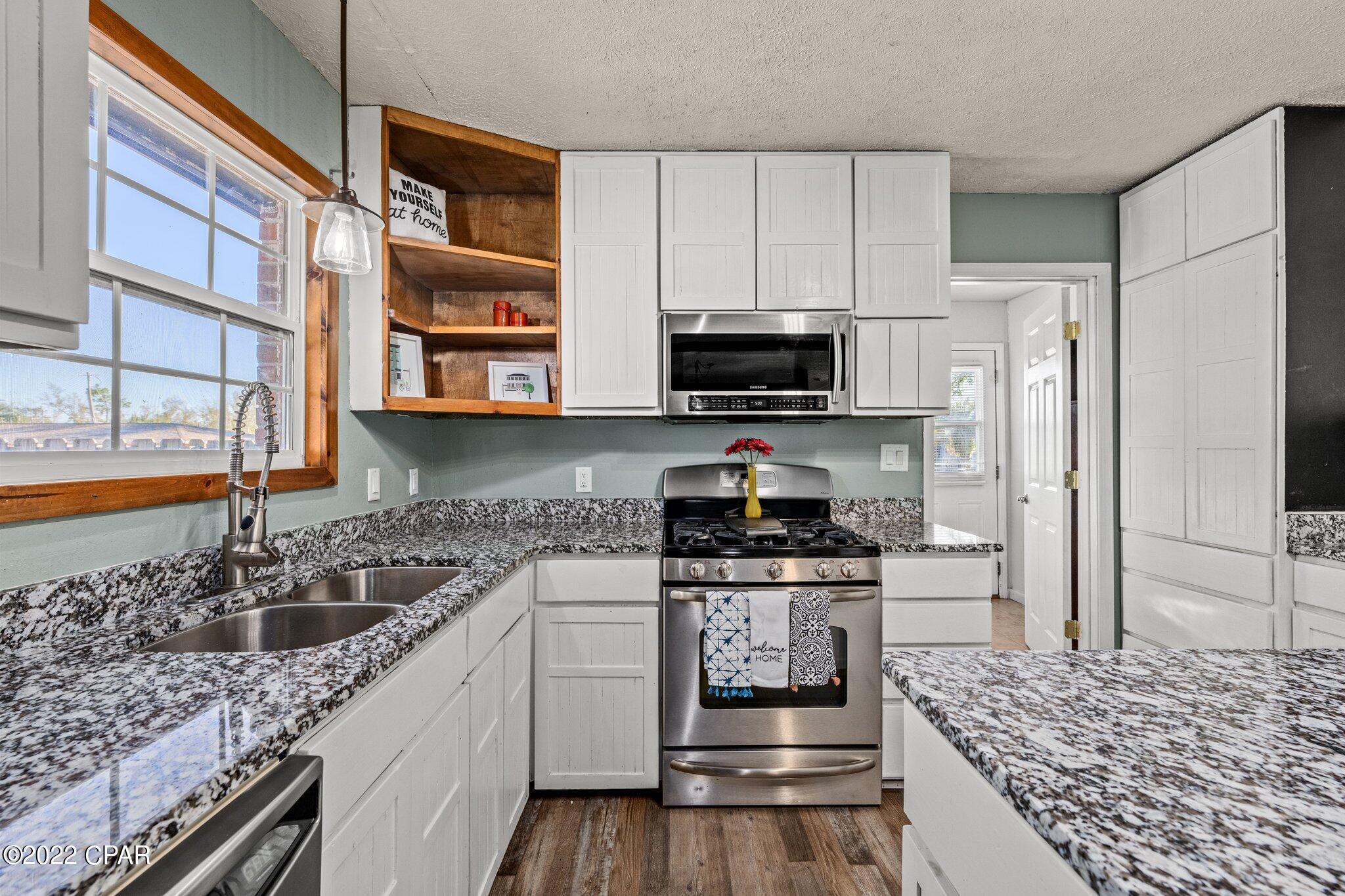 Lannie Rowe Lake Estates U-8 - Residential