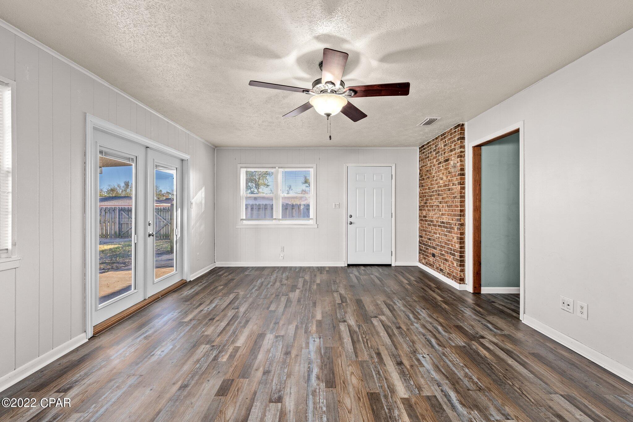 Lannie Rowe Lake Estates U-8 - Residential