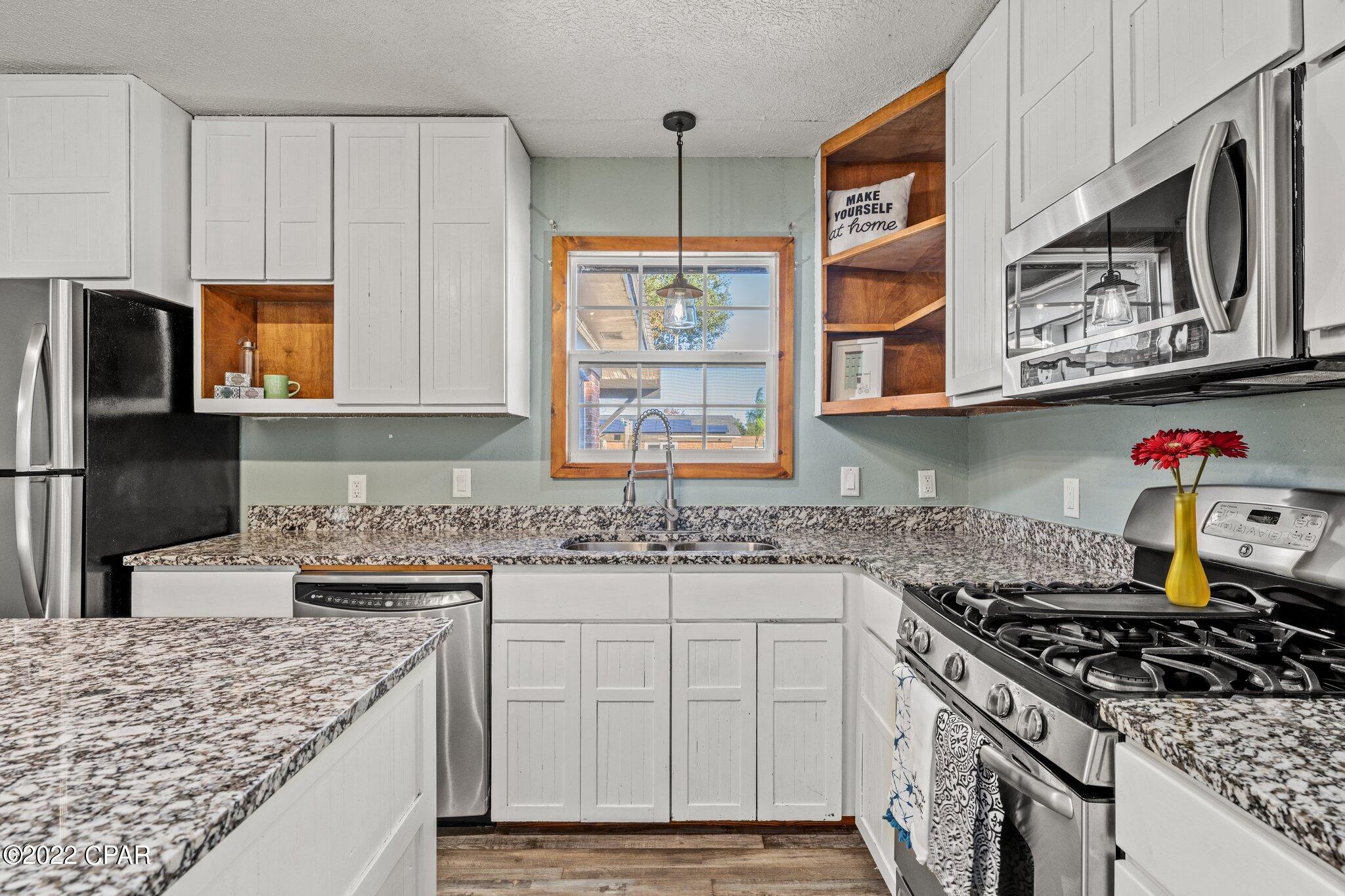 Lannie Rowe Lake Estates U-8 - Residential