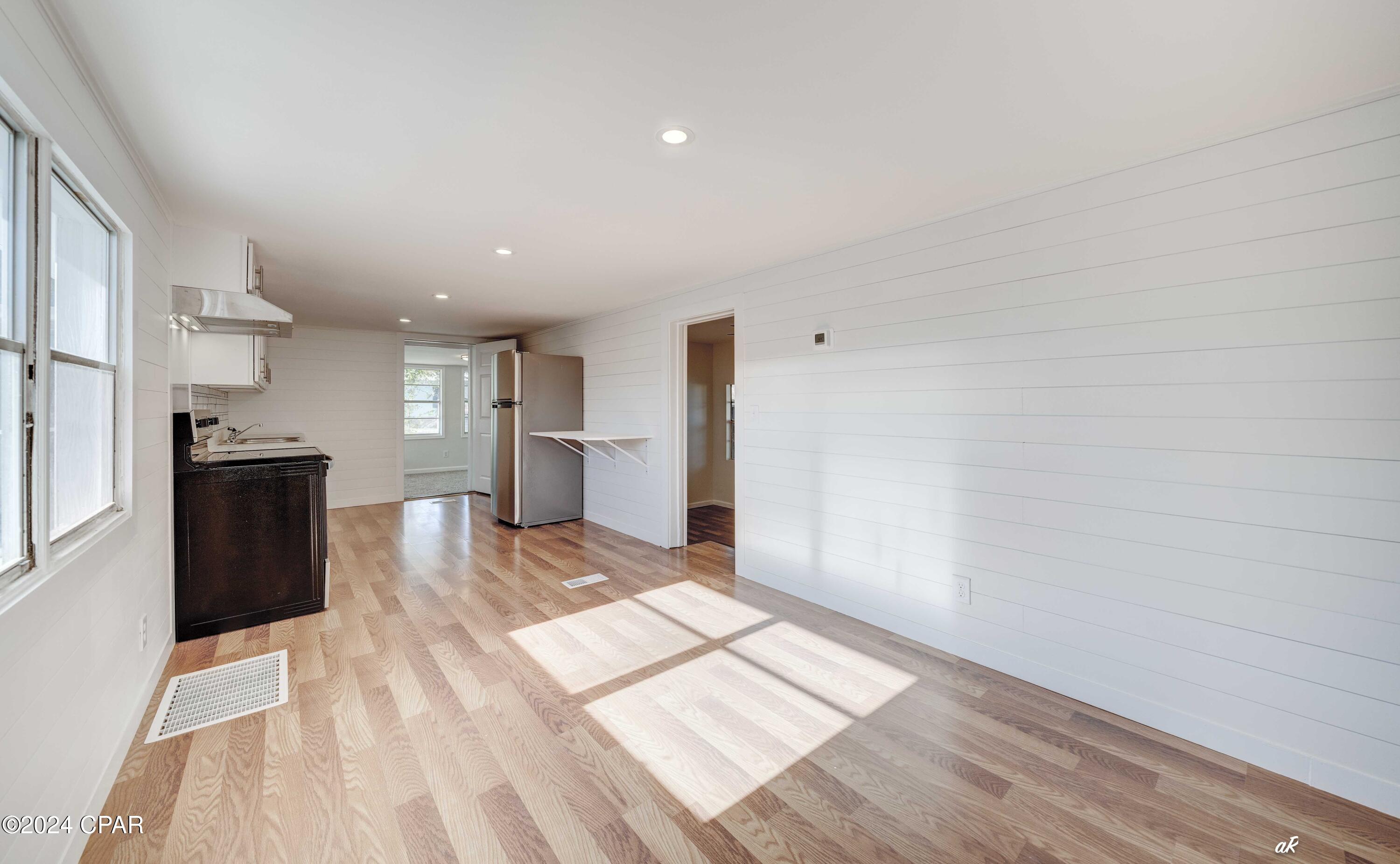 Beachside West - Residential