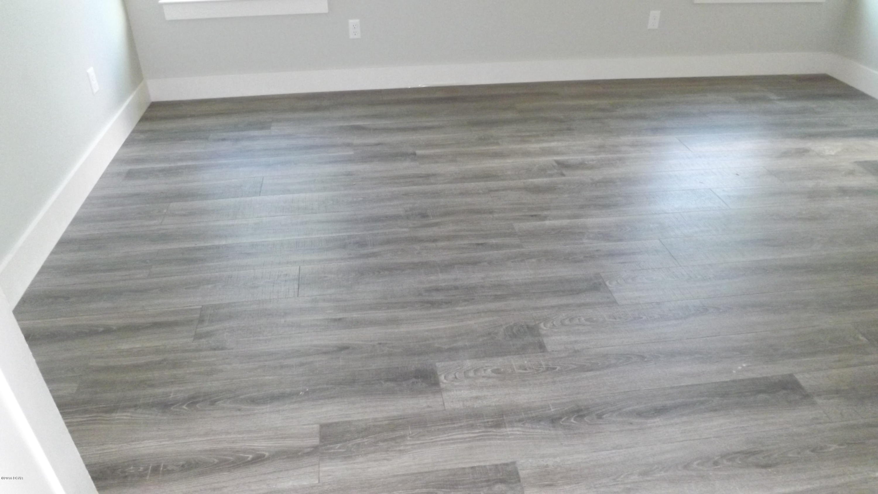 Shoreline Estates - Residential