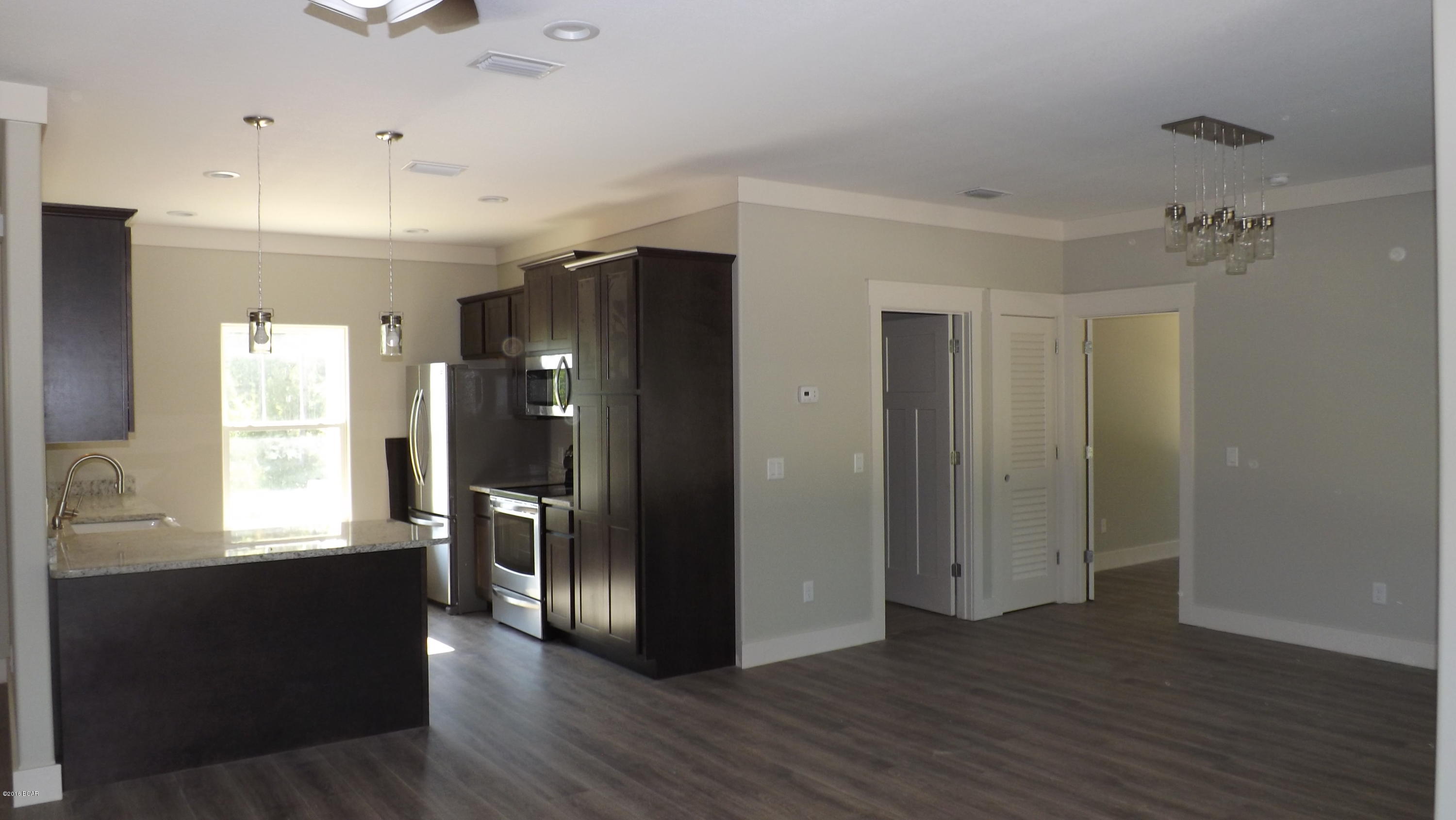 Shoreline Estates - Residential