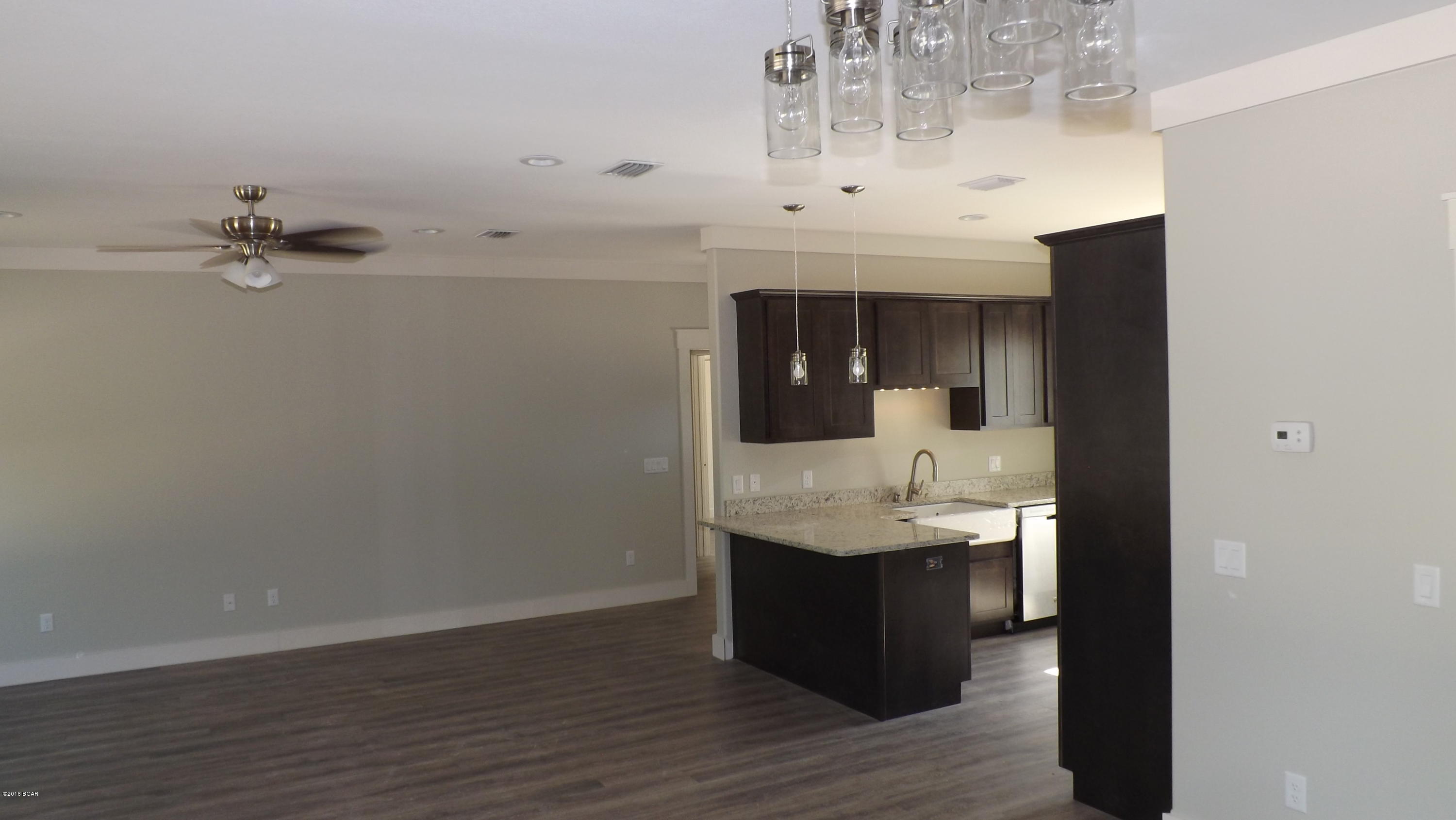 Shoreline Estates - Residential