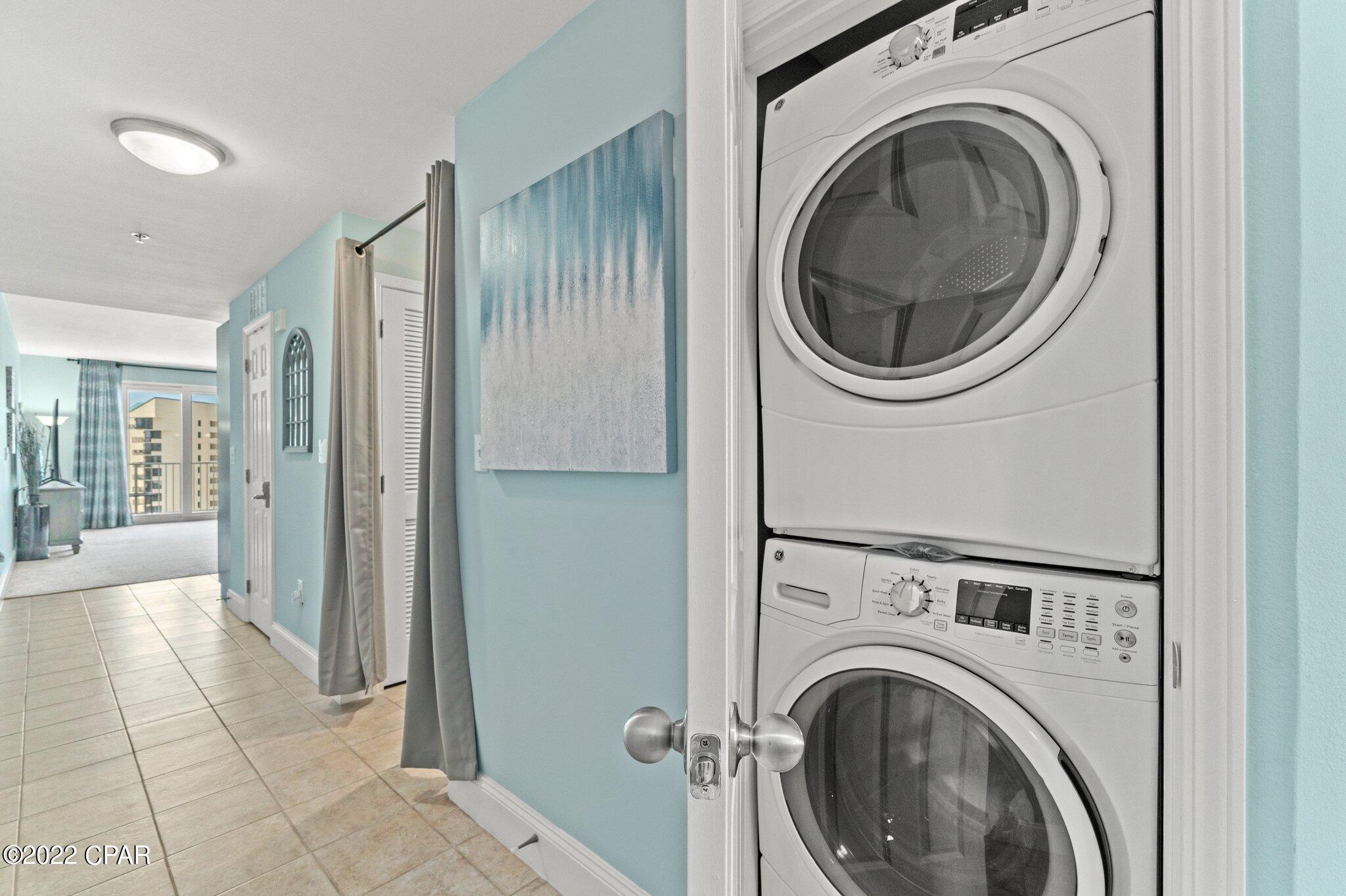 Laketown Wharf - Residential