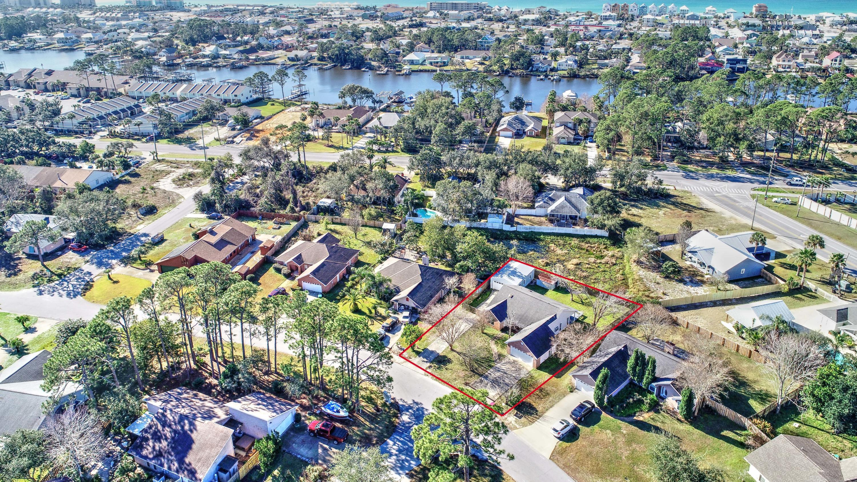 [No Recorded Subdiv] - Residential