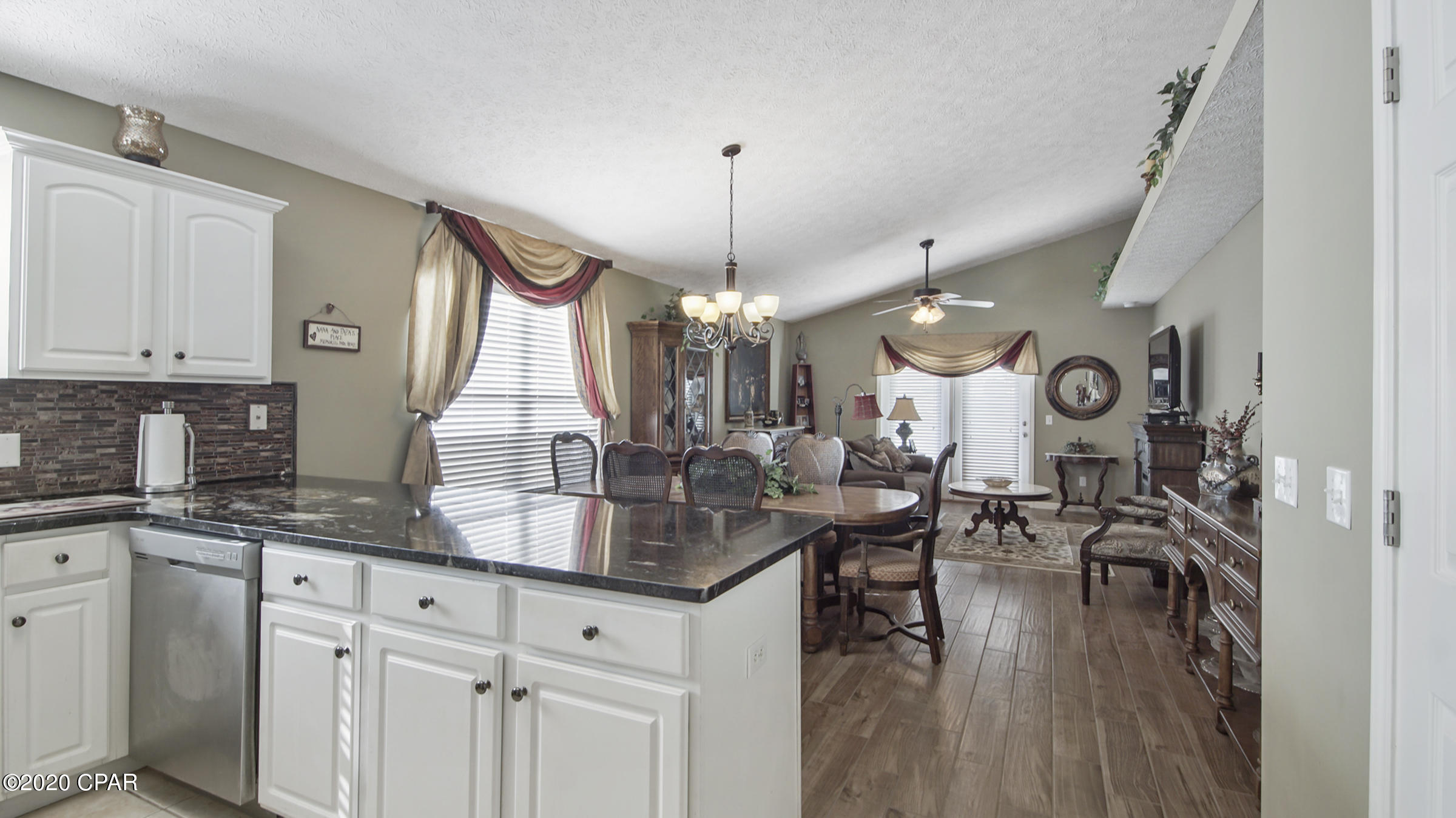 Palm Cove - Residential