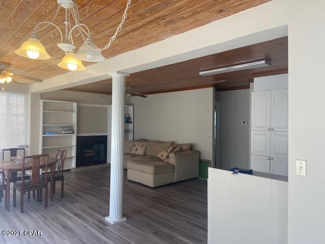 Riviera Beach - Residential