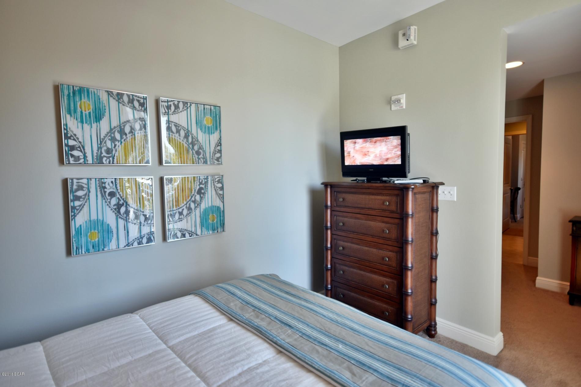 Sterling Breeze - Residential