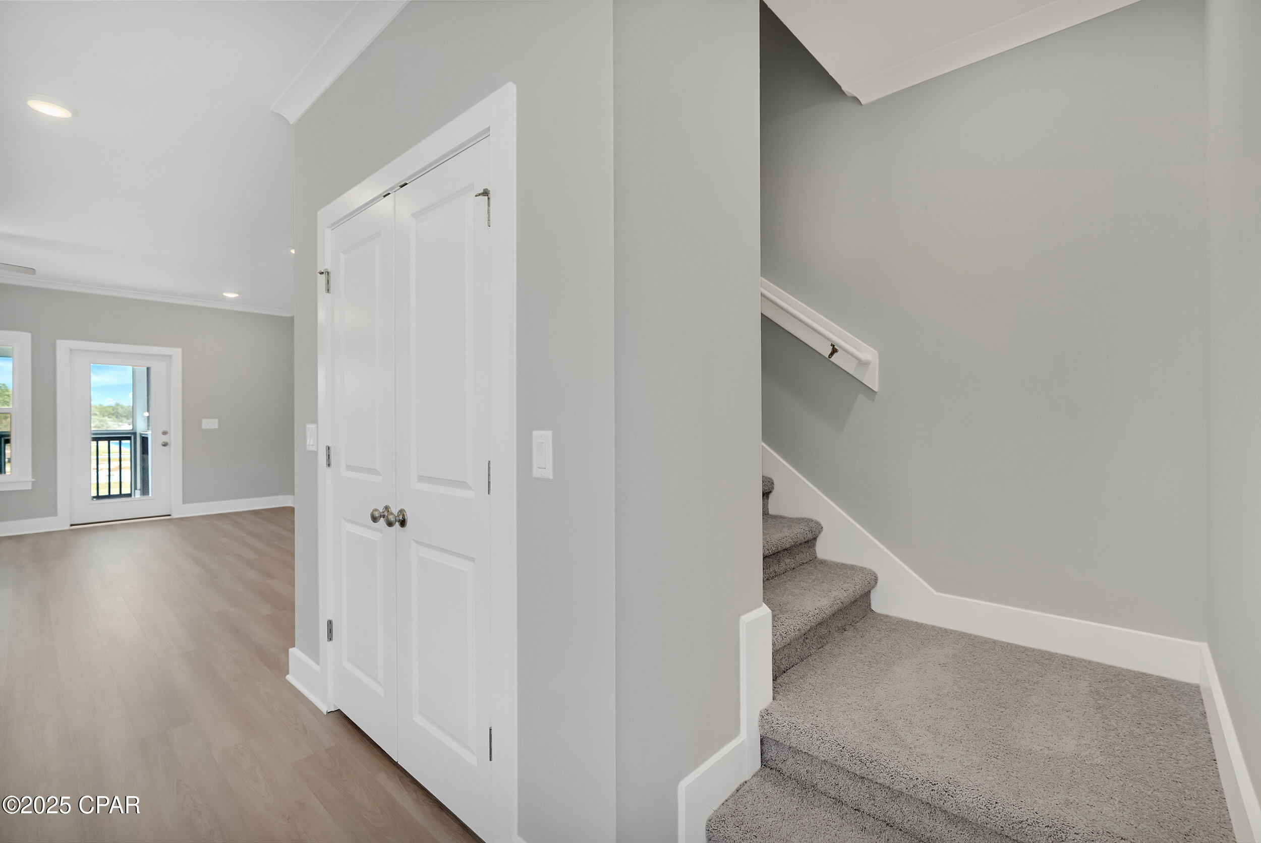 Colonial Landing - Residential