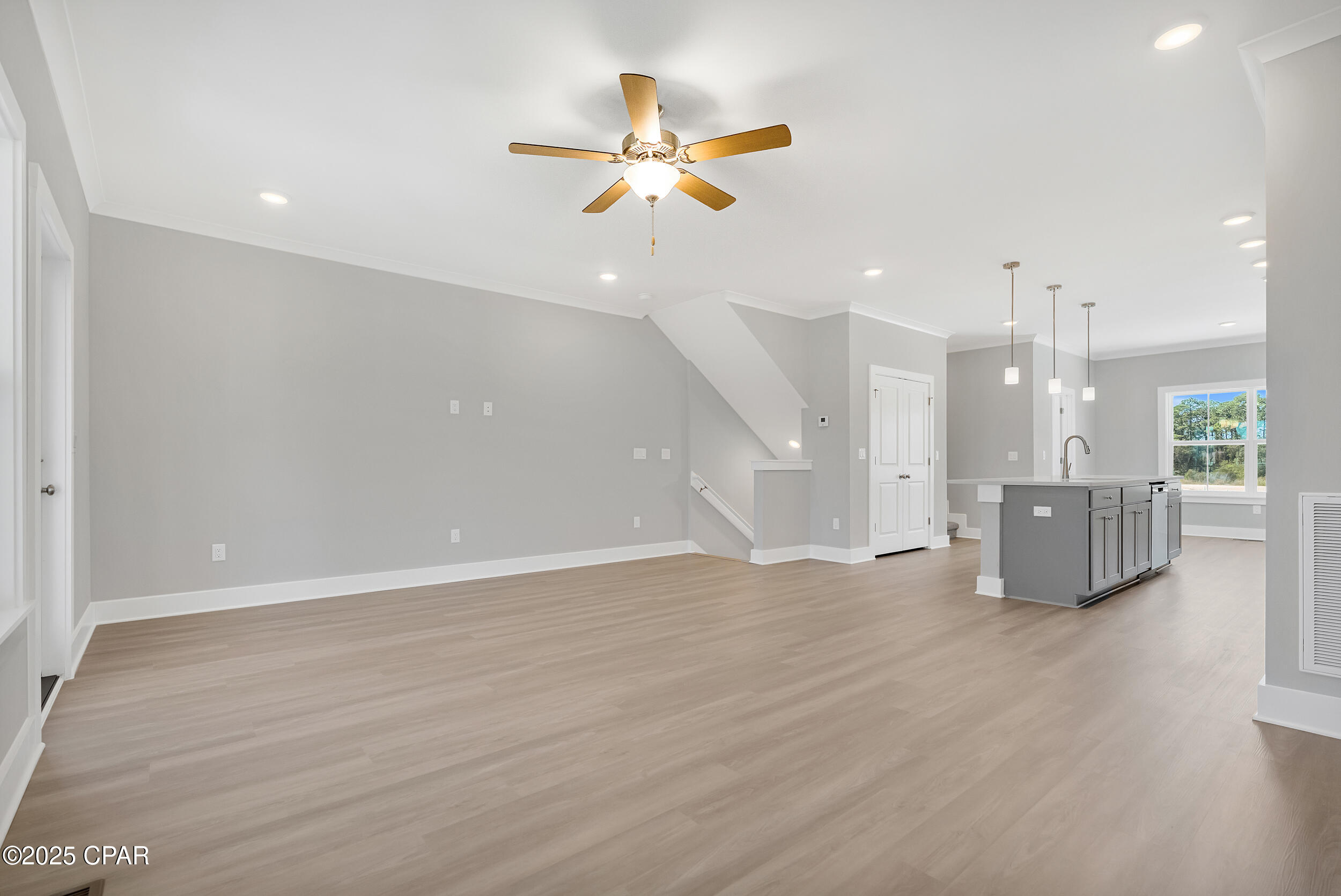 Colonial Landing - Residential