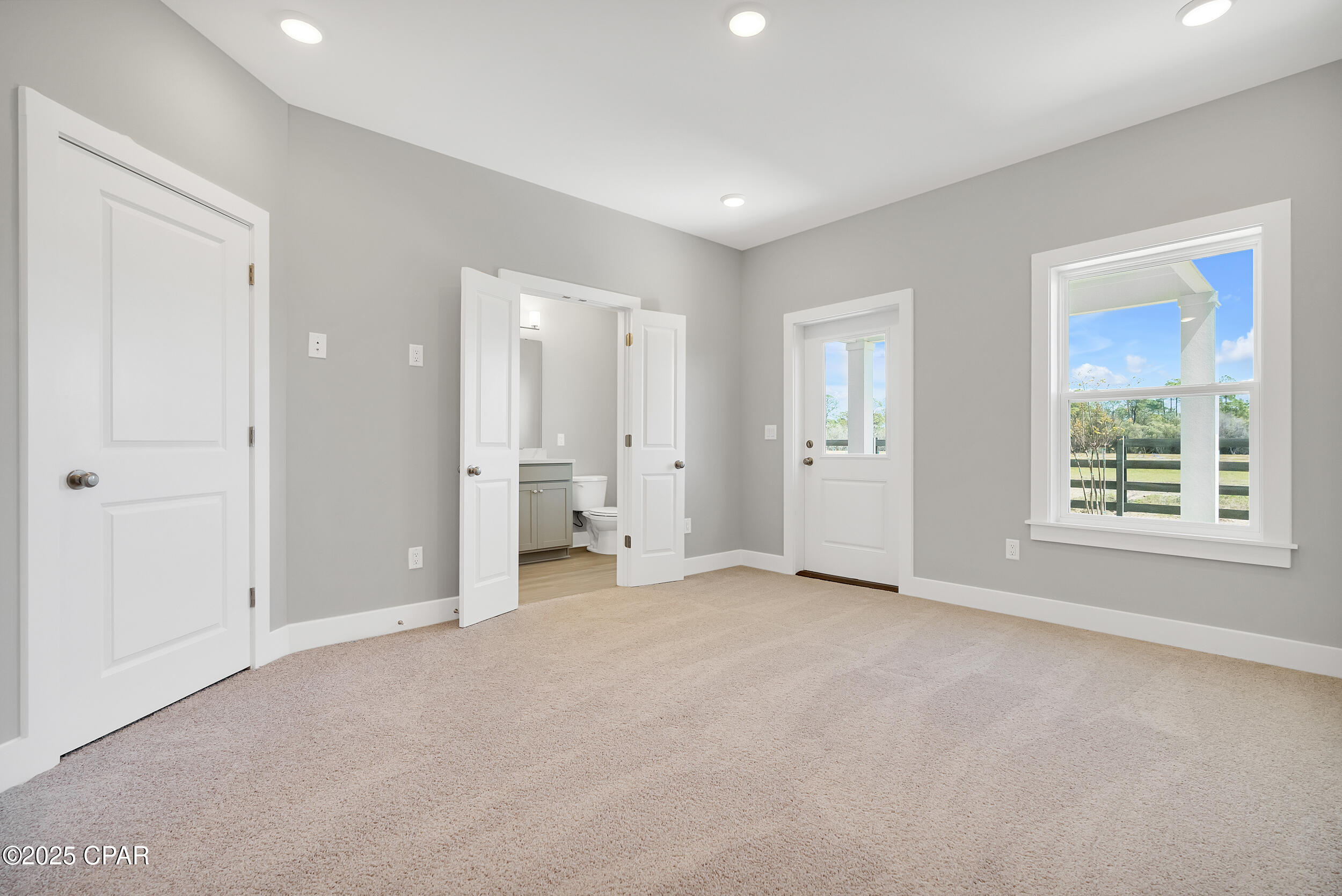 Colonial Landing - Residential