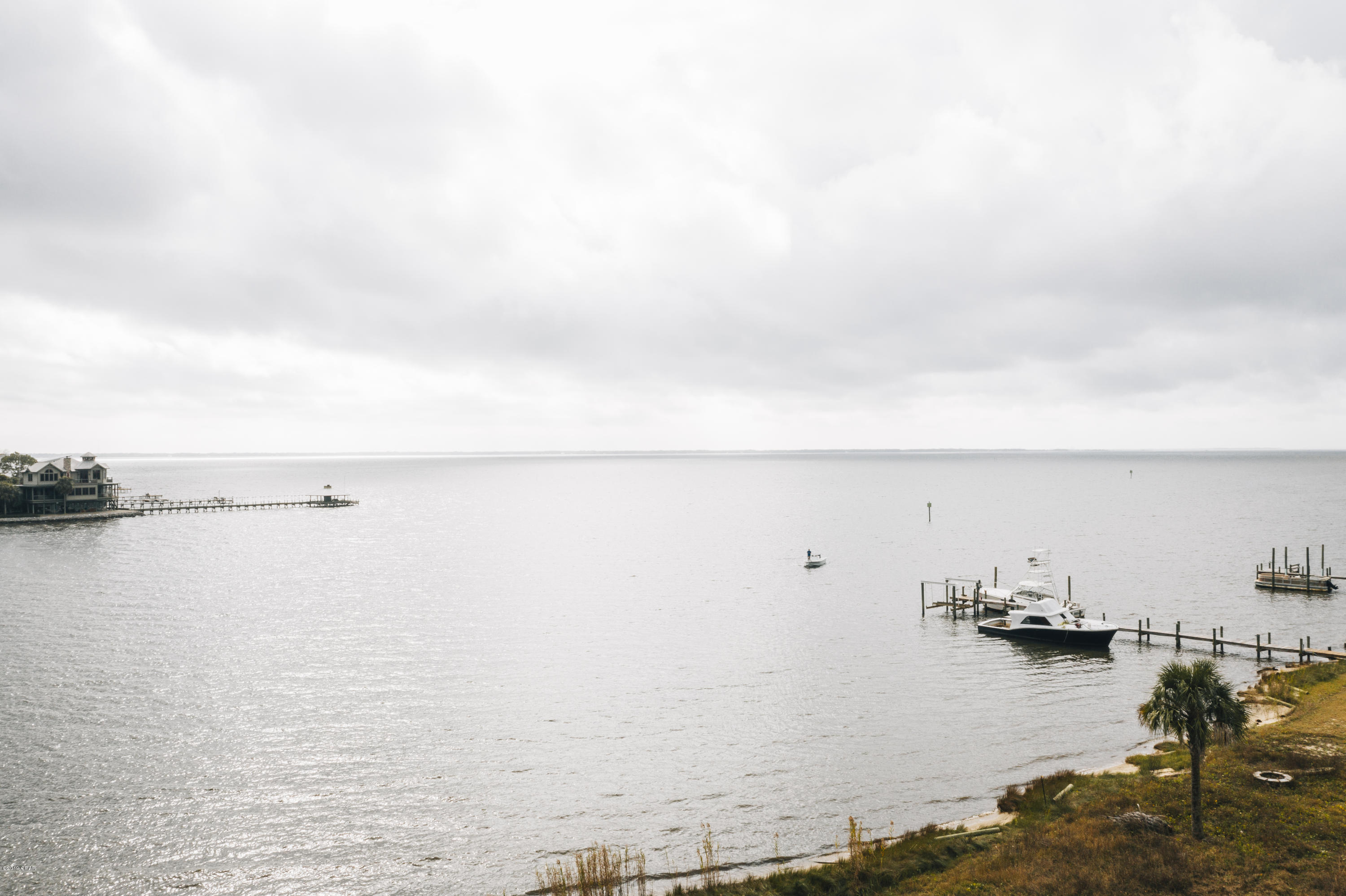 Bayou Lagrange - Land