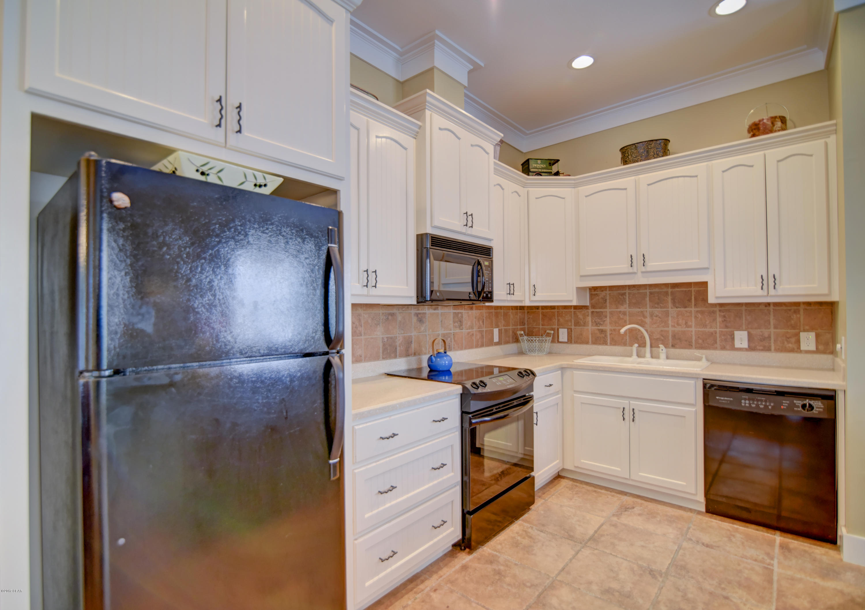 La Valencia Beach Resort - Residential