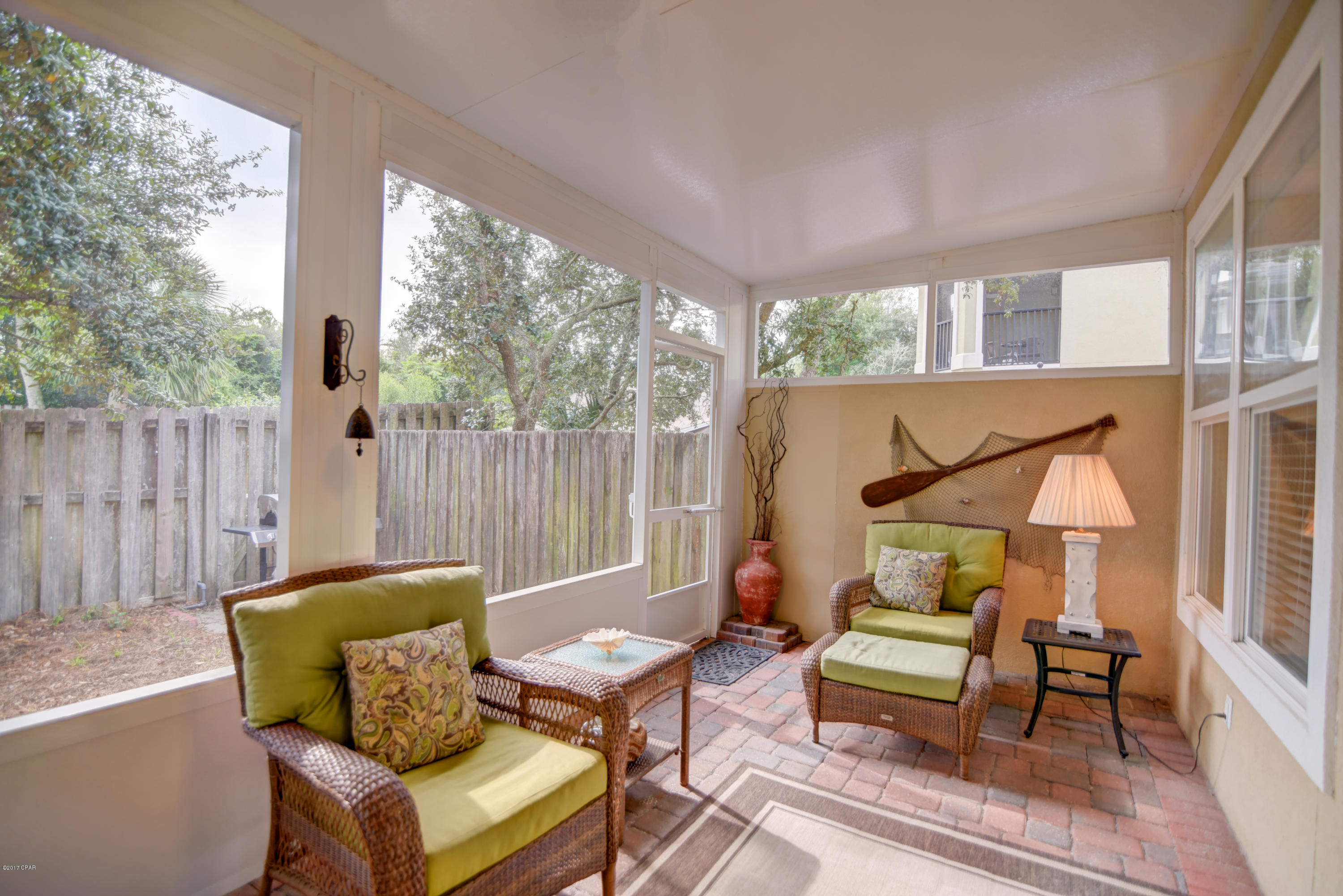 La Valencia Beach Resort - Residential