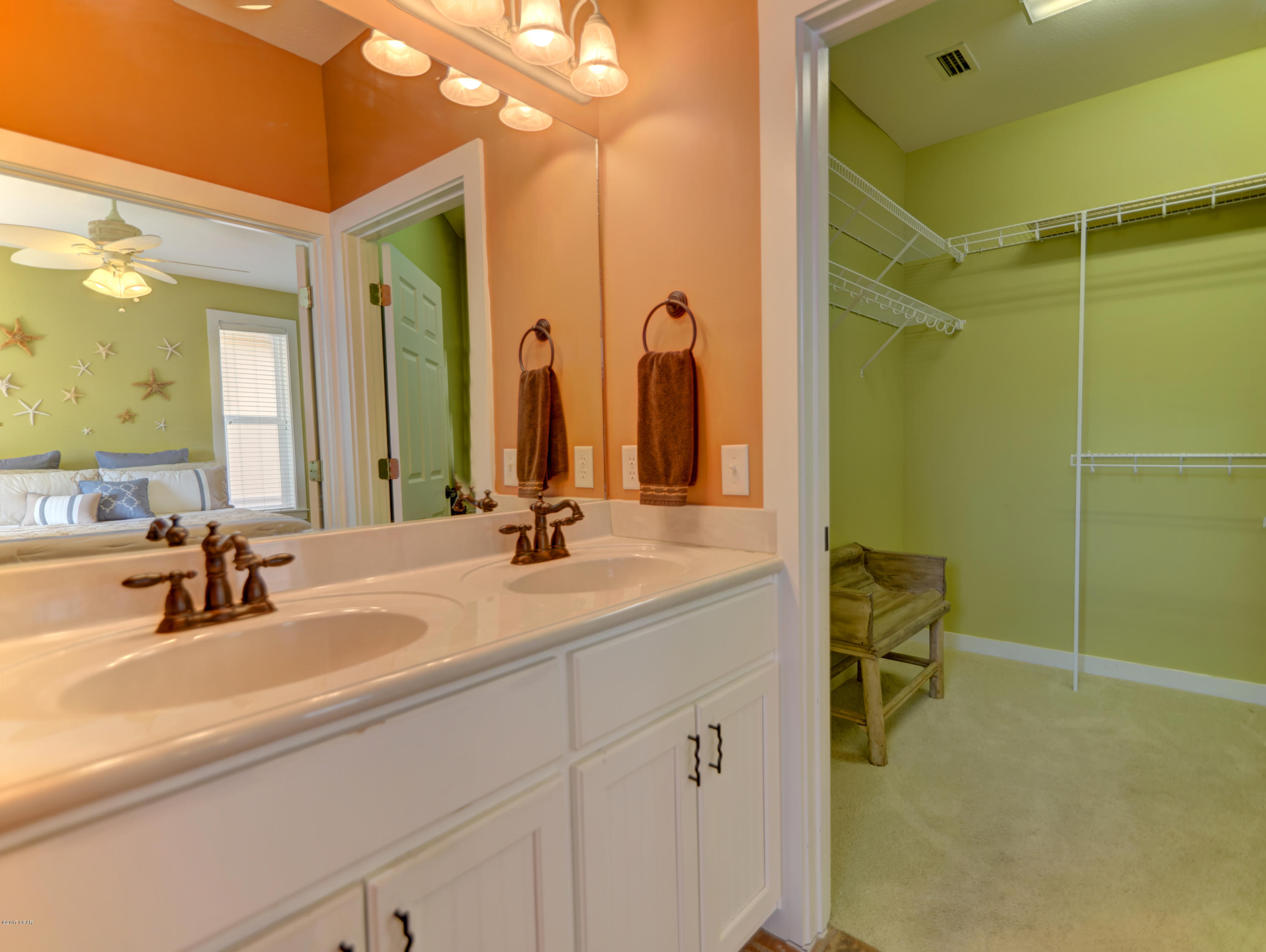 La Valencia Beach Resort - Residential