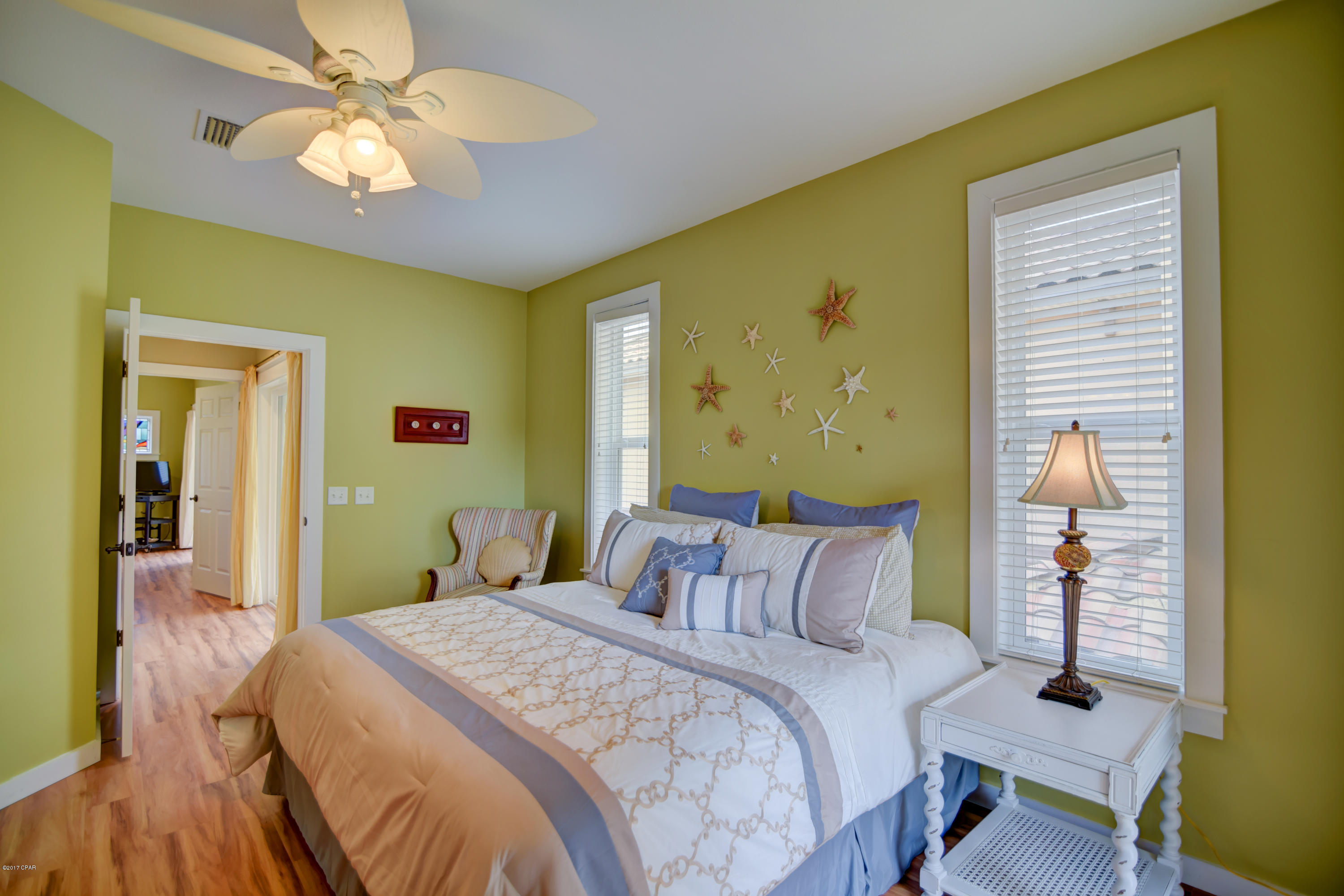 La Valencia Beach Resort - Residential