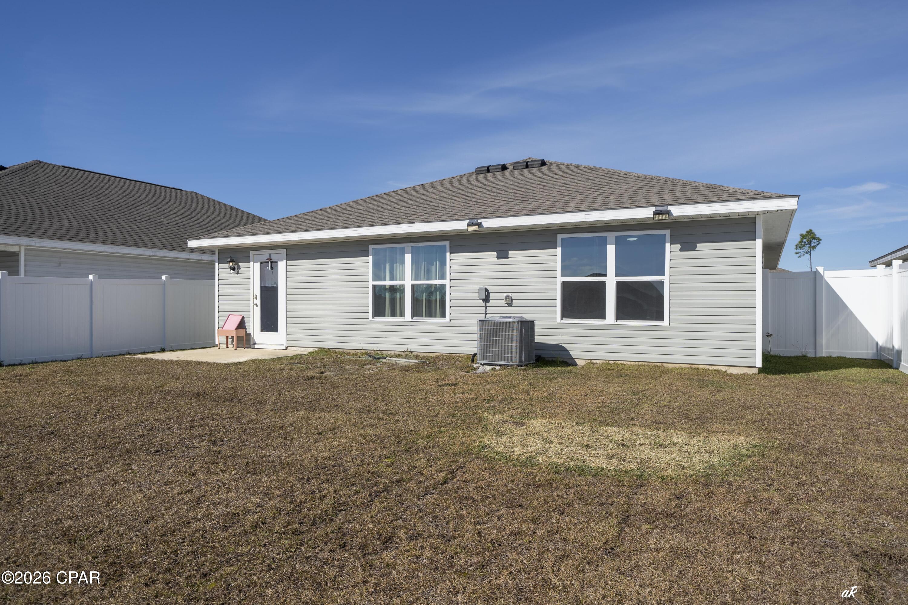 [No Recorded Subdiv] - Residential Lease