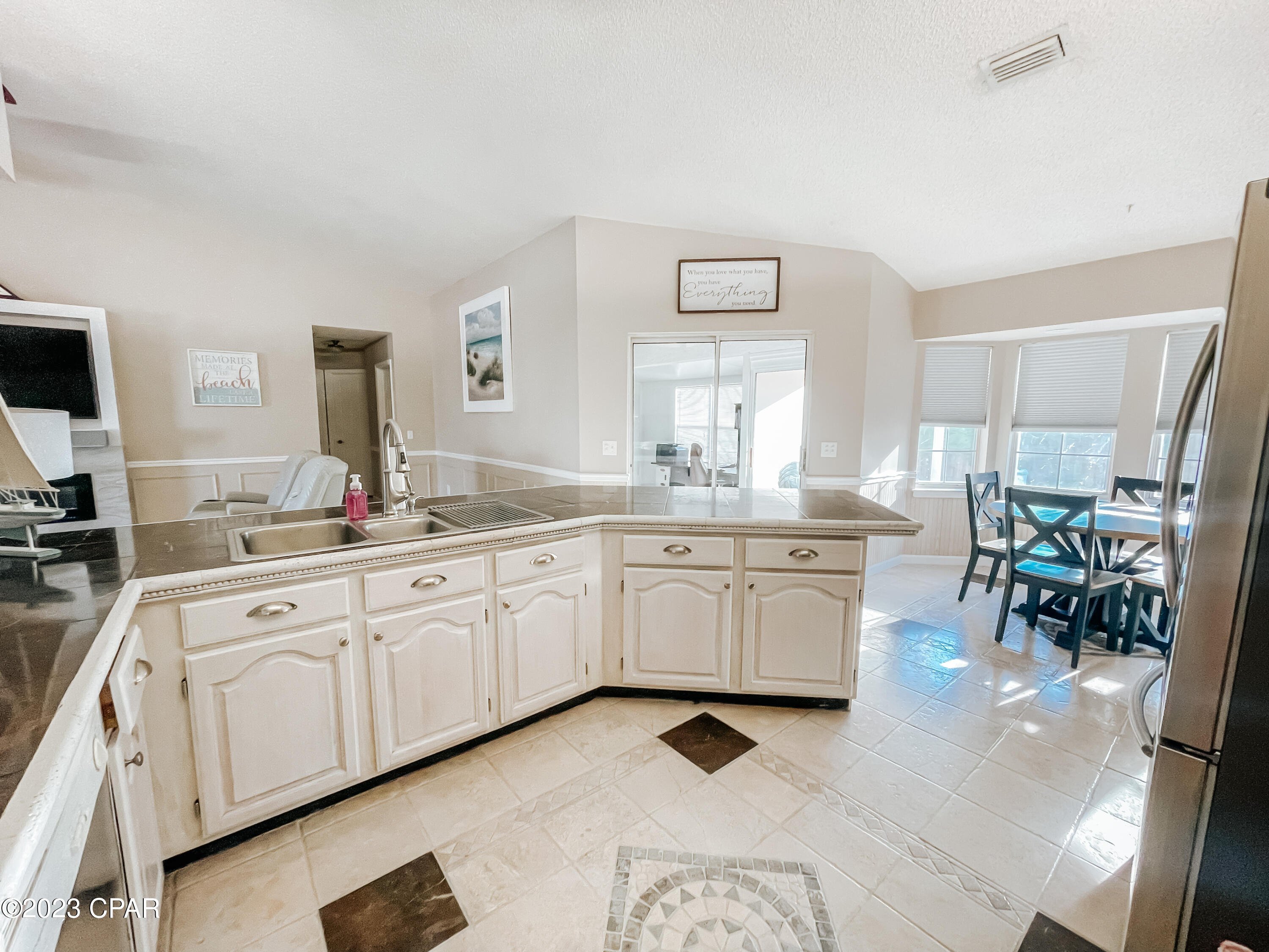 Bid-A-Wee - Residential