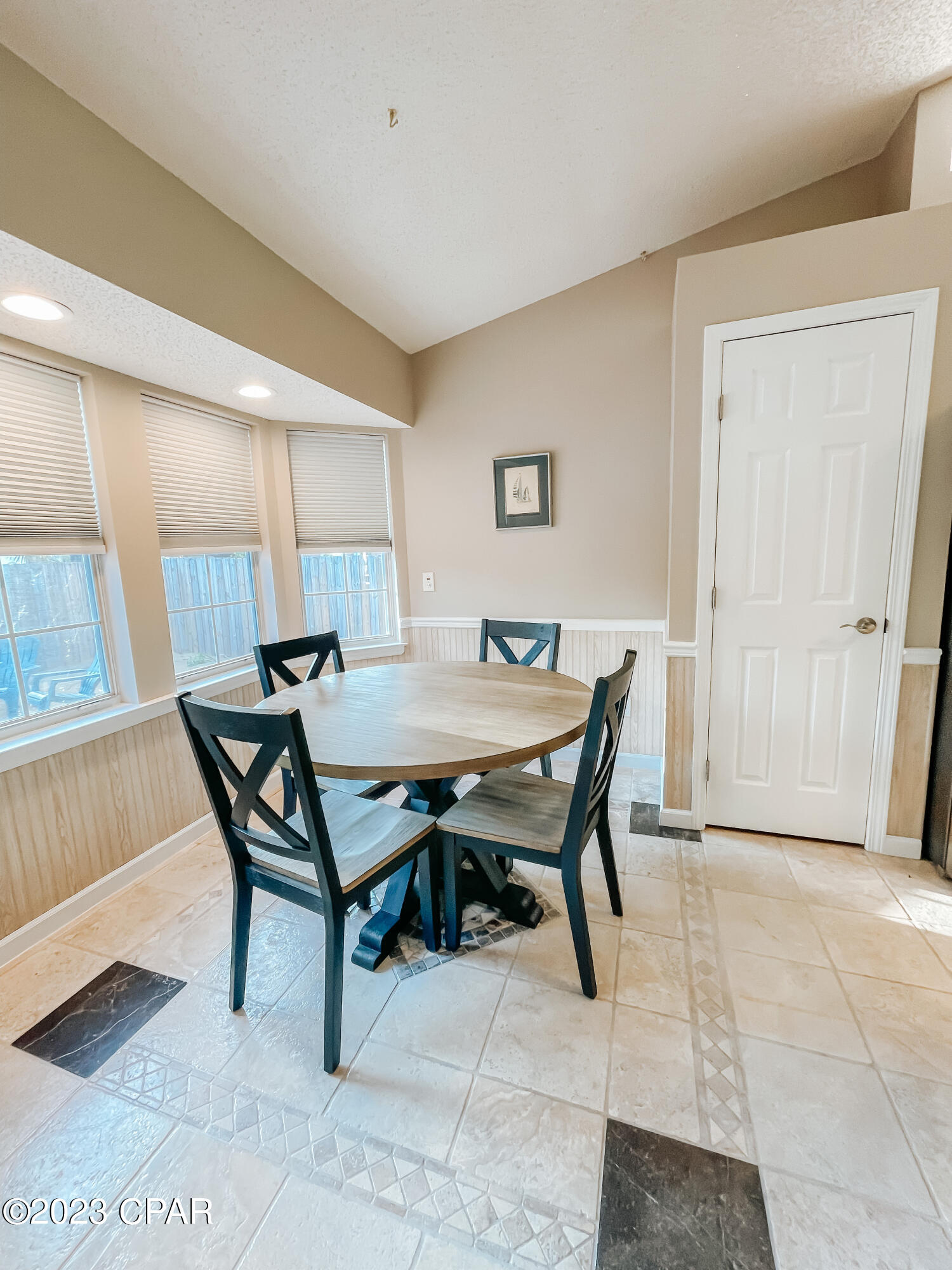 Bid-A-Wee - Residential