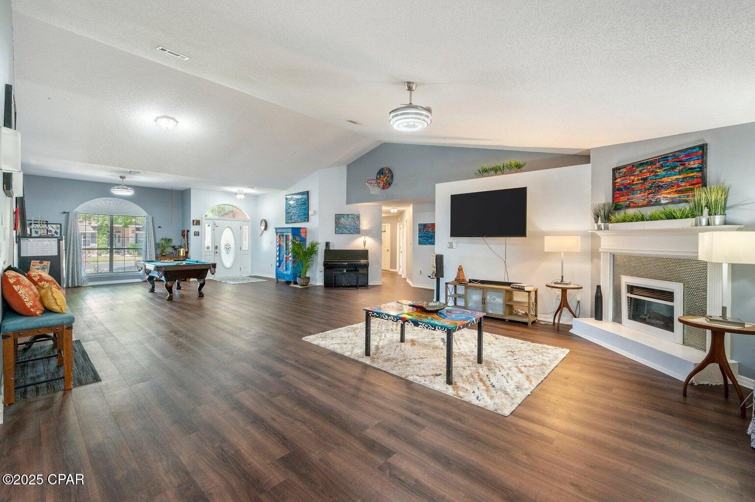 Mack Bayou Pointe - Residential