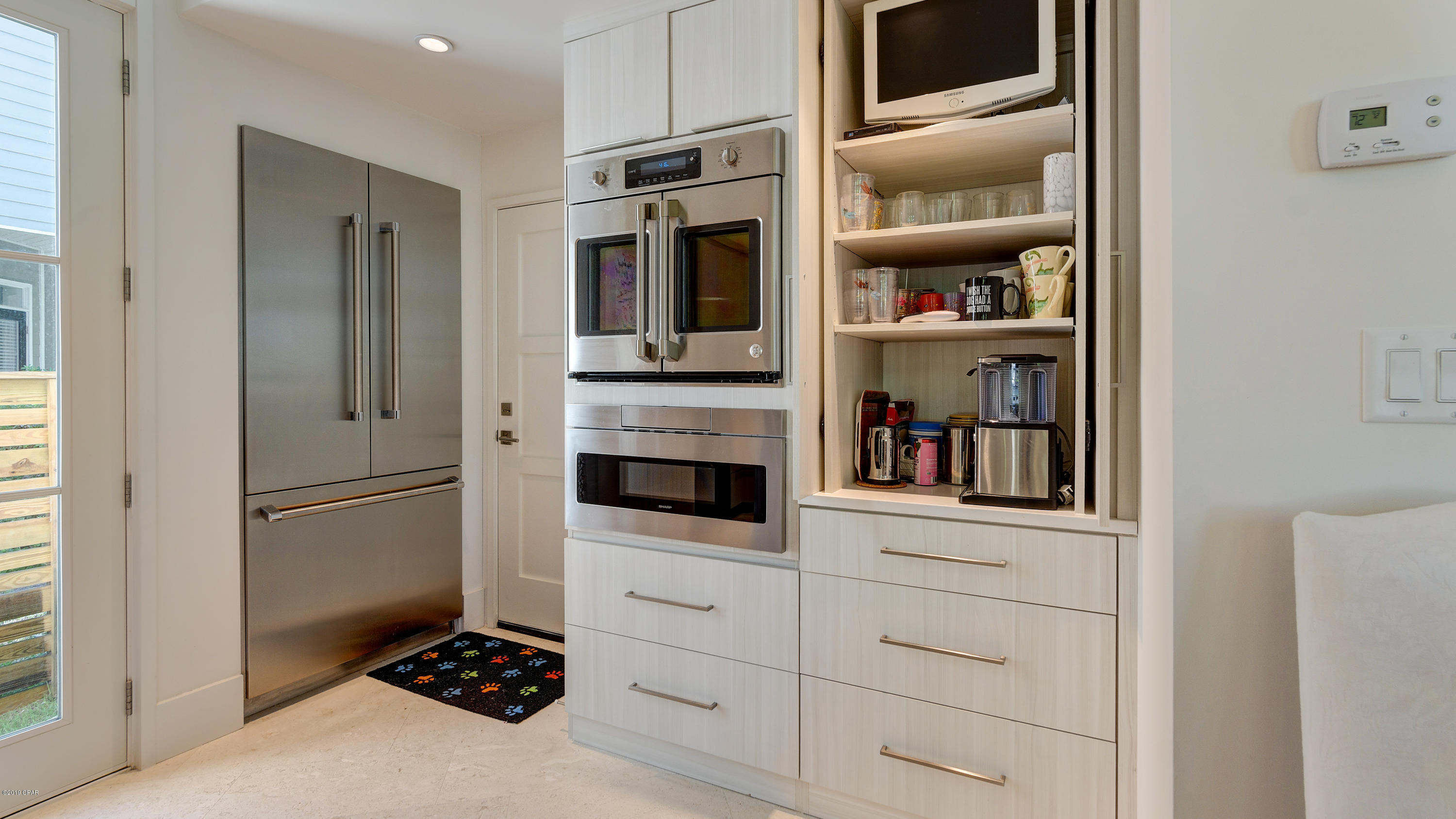 Beach Highland - Residential