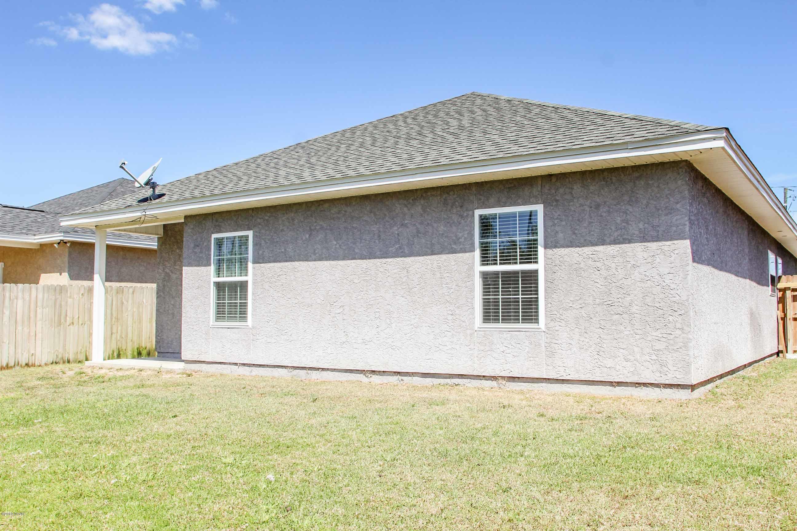 Falcon's Ridge North - Residential