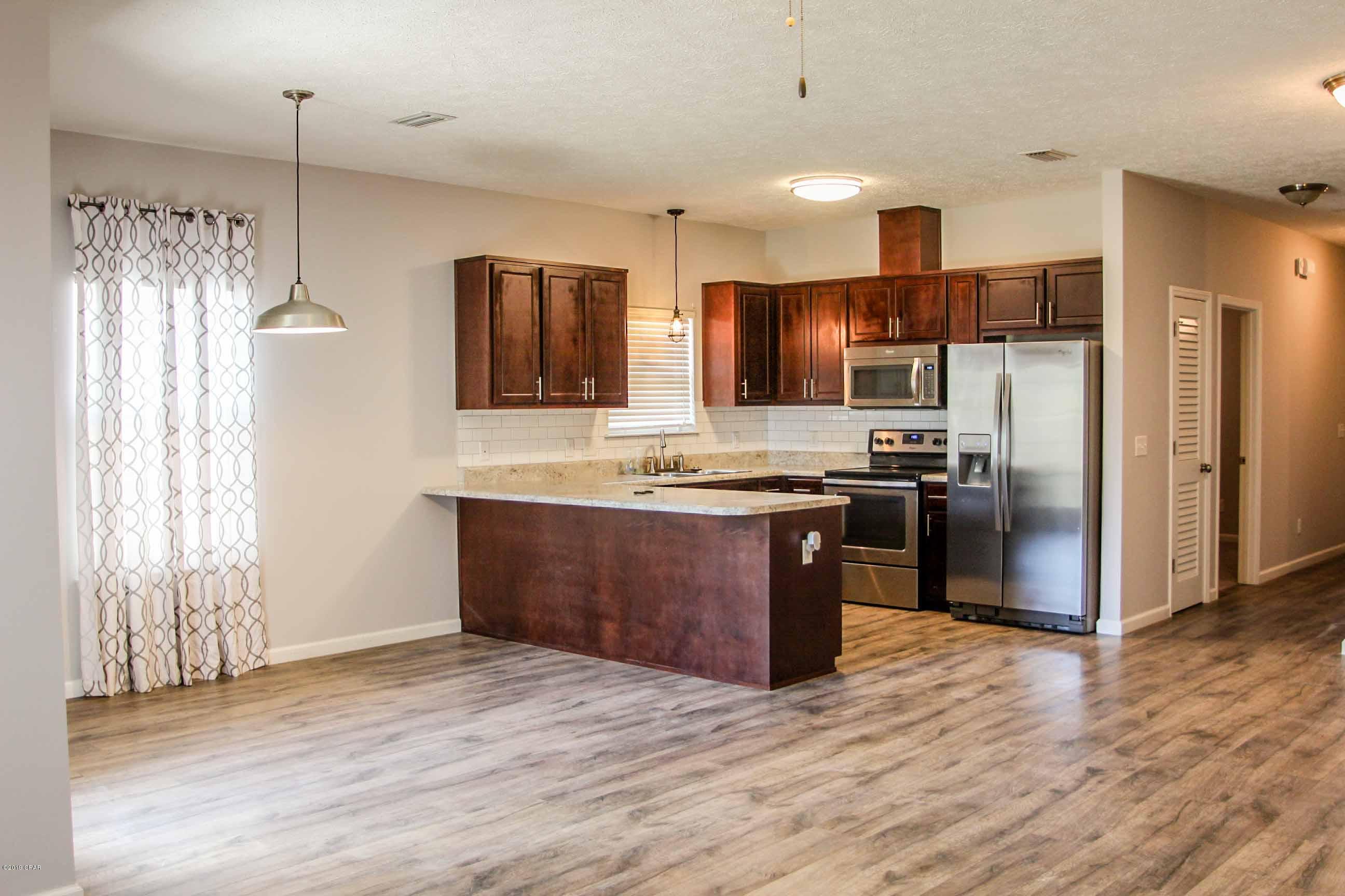 Falcon's Ridge North - Residential